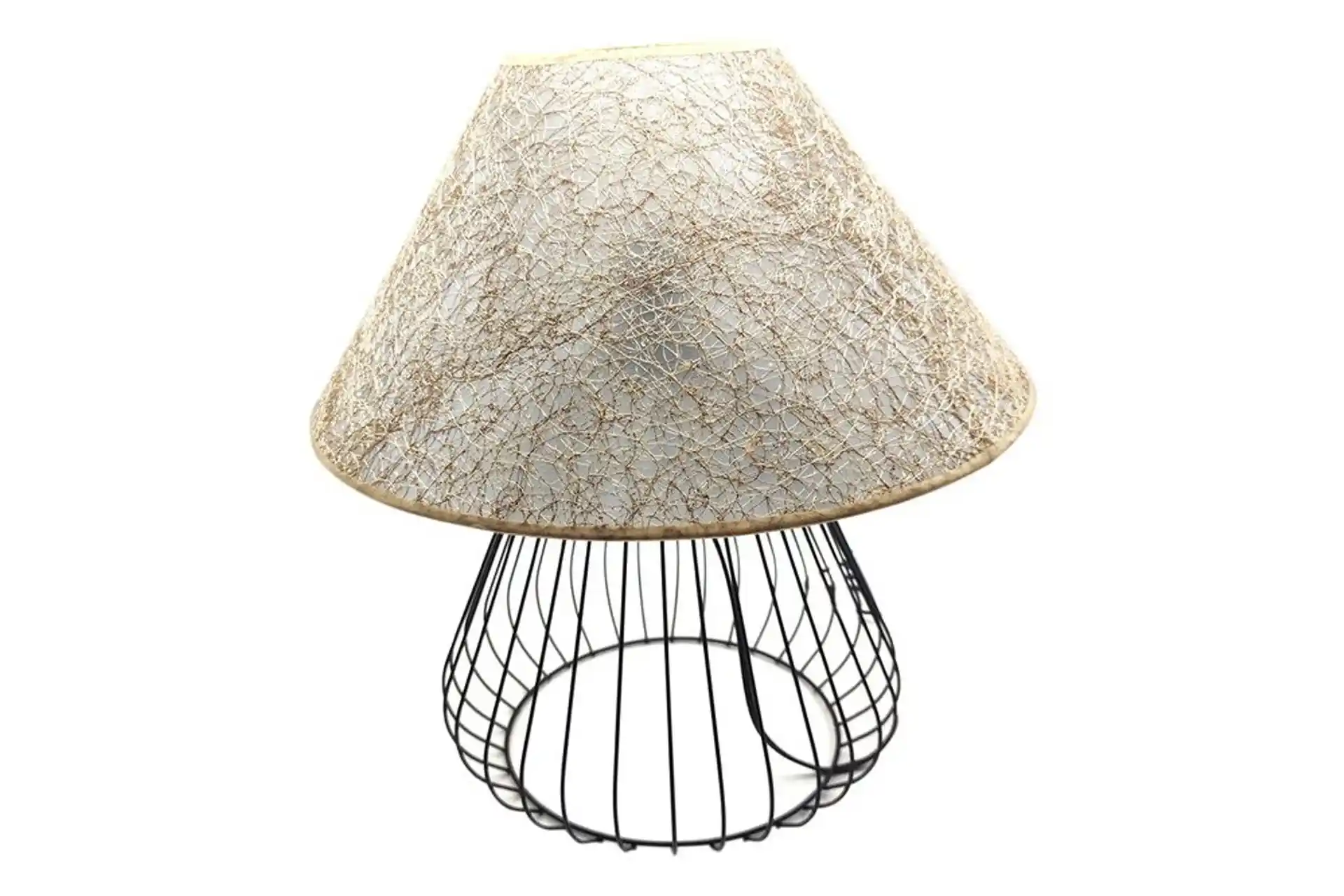 Ev Dekorasyonunu Tamamlayan Abajurlar: Vivense ile Şıklık ve Fonksiyonellik