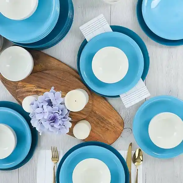 Mavi Renk Yemek Takımıyla Şık ve Modern Dekorasyon İpuçları ve Trendler