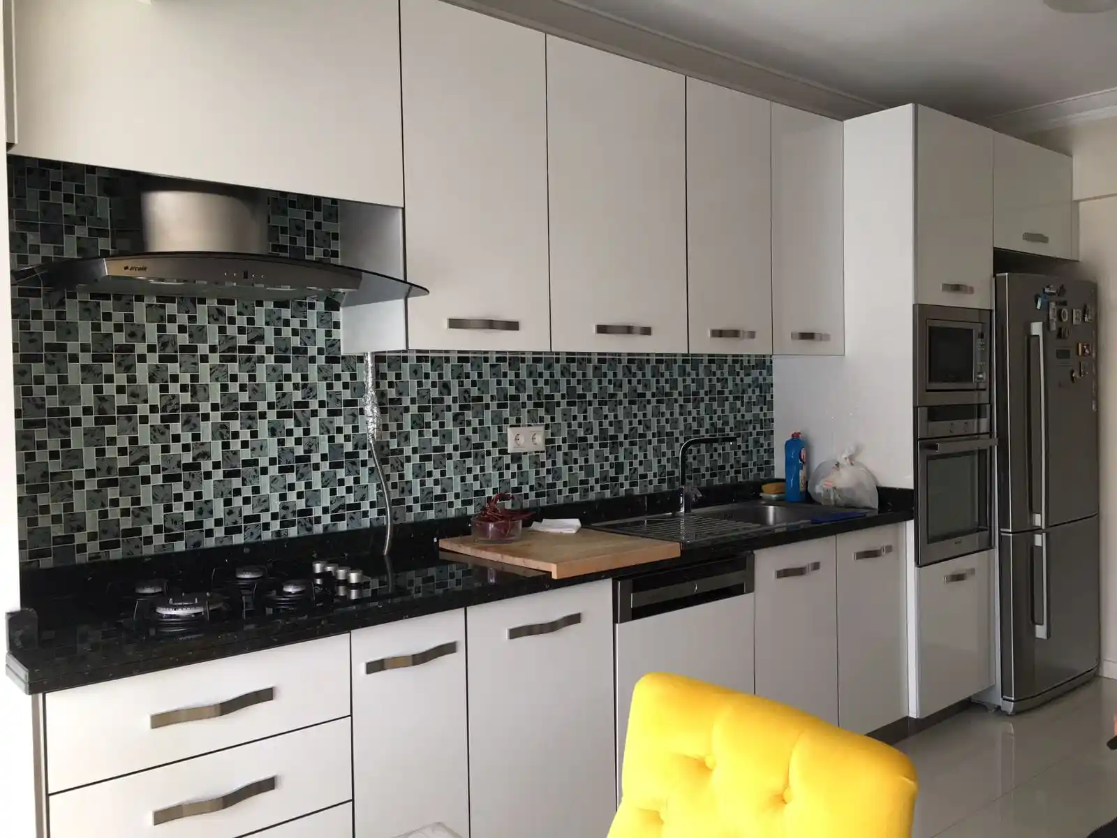 MDF Mutfak Dolabı Modelleri: Estetik ve Dayanıklı Tasarımlarla Modern Mutfaklar