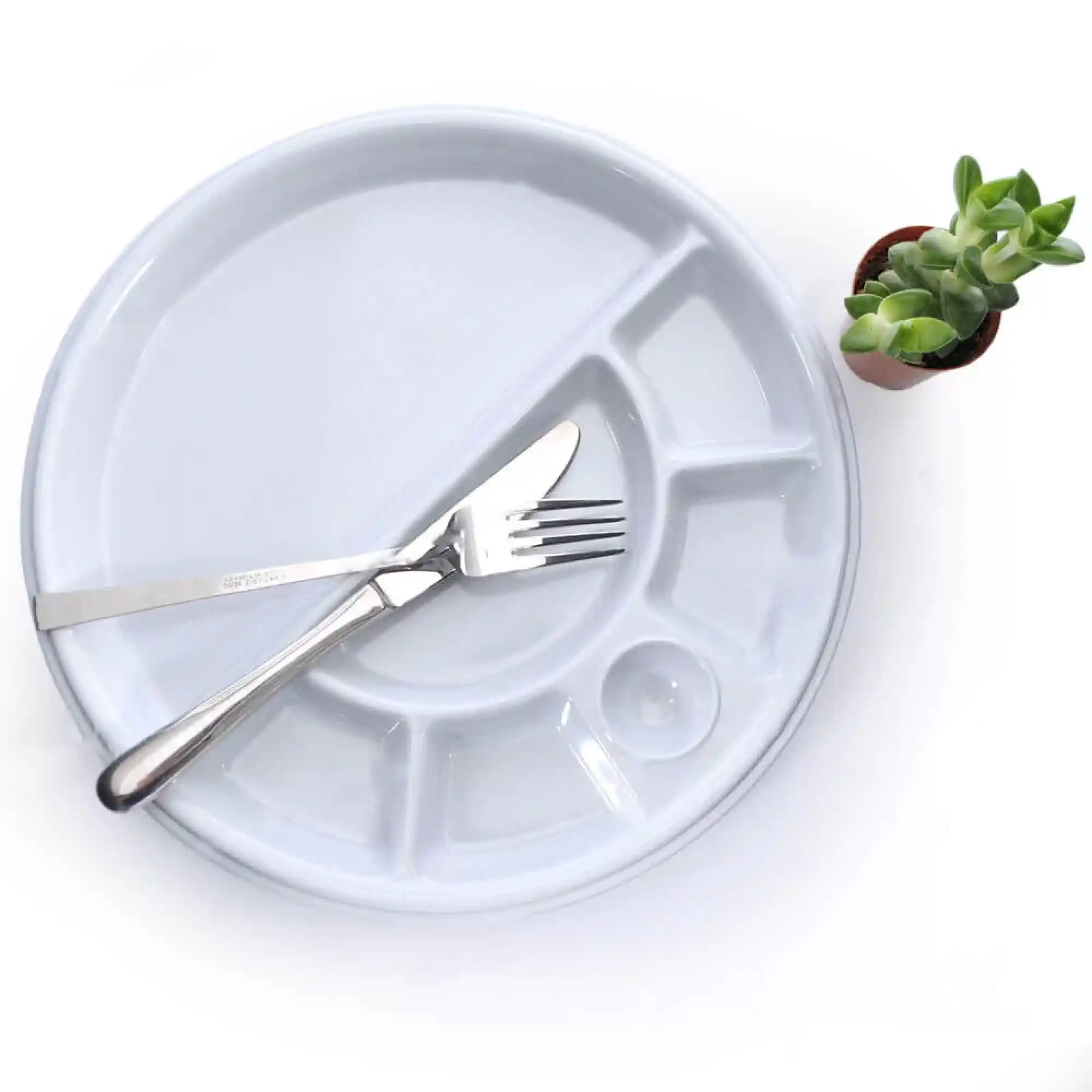 Melamin Bölmeli Kahvaltı Tabağı: Dekoratif ve Pratik Kullanım İçin Uygun Seçenekler