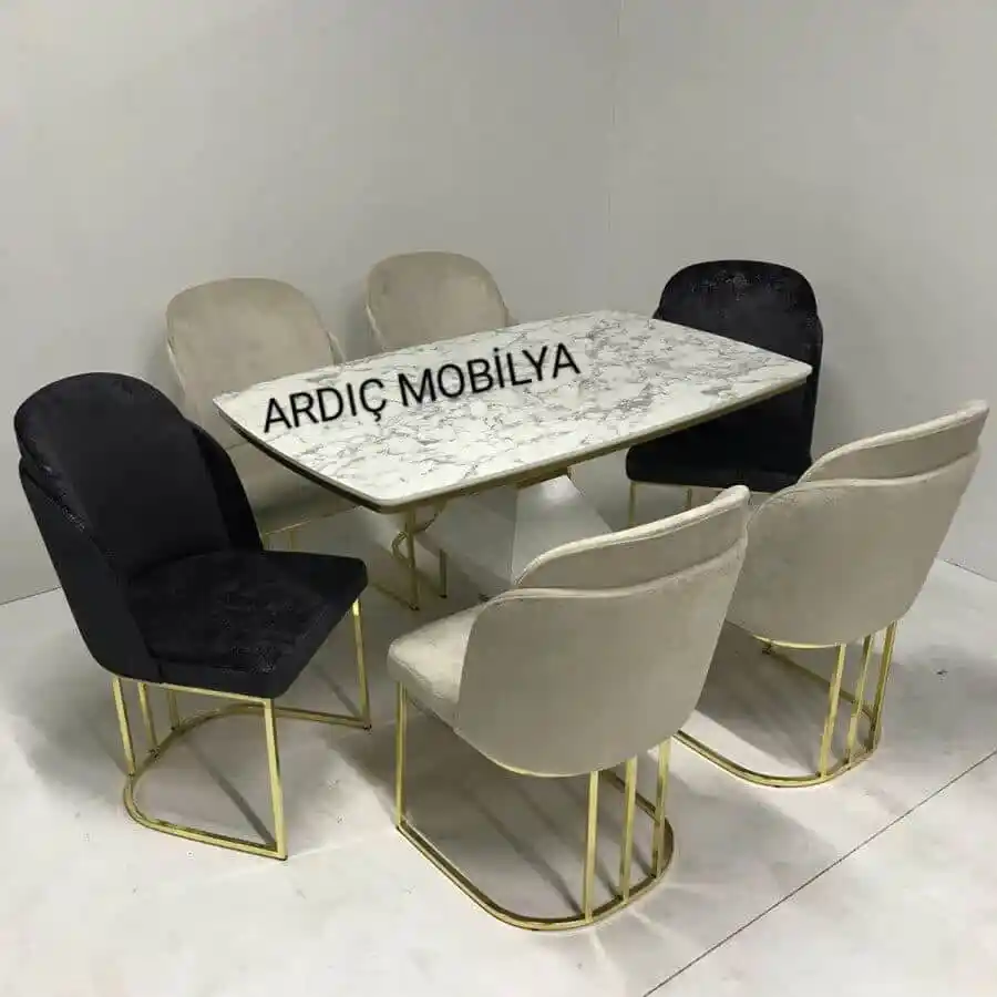 Metal Ayaklı Sandalyeler Dekorasyonda Modernlik ve Dayanıklılığı Bir Arada Sunar