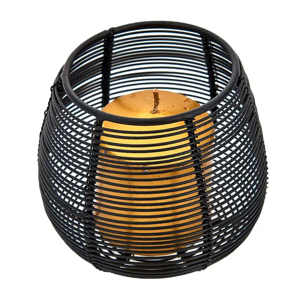 Metal Mumluklar ile Dekorasyonda Şıklık ve İşlevsellik Artırma Yöntemleri