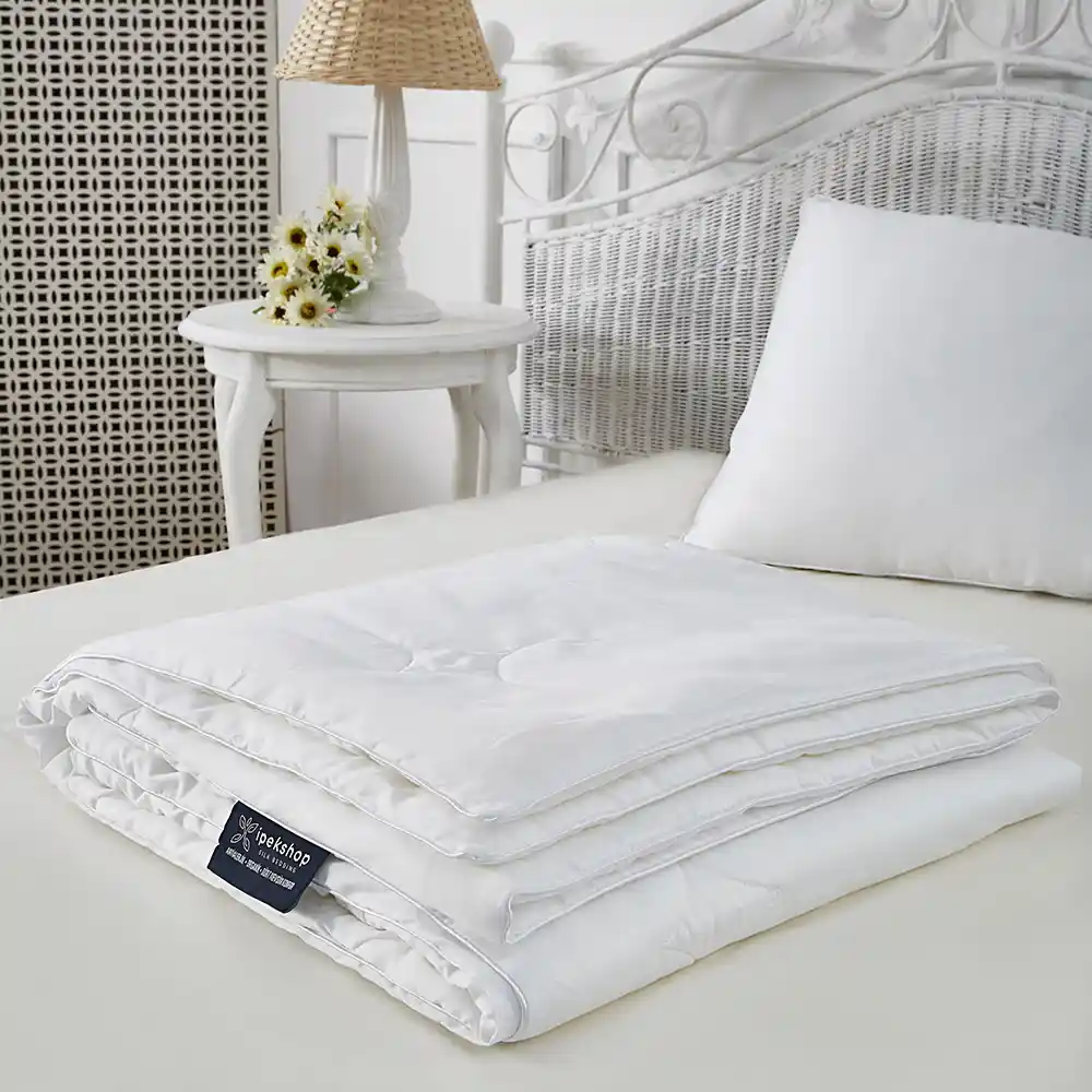 Mevsimlik Yorgan ile Dekorasyonda Şıklık ve Konforu Bir Arada Yakalayın