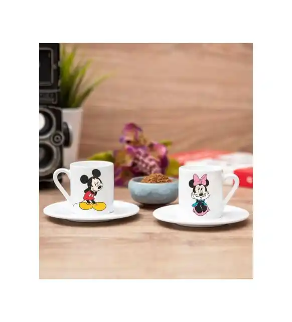 Mickey Mouse Kahve Fincanlarıyla Dekorasyonda Eğlence ve Şıklık Yaratın