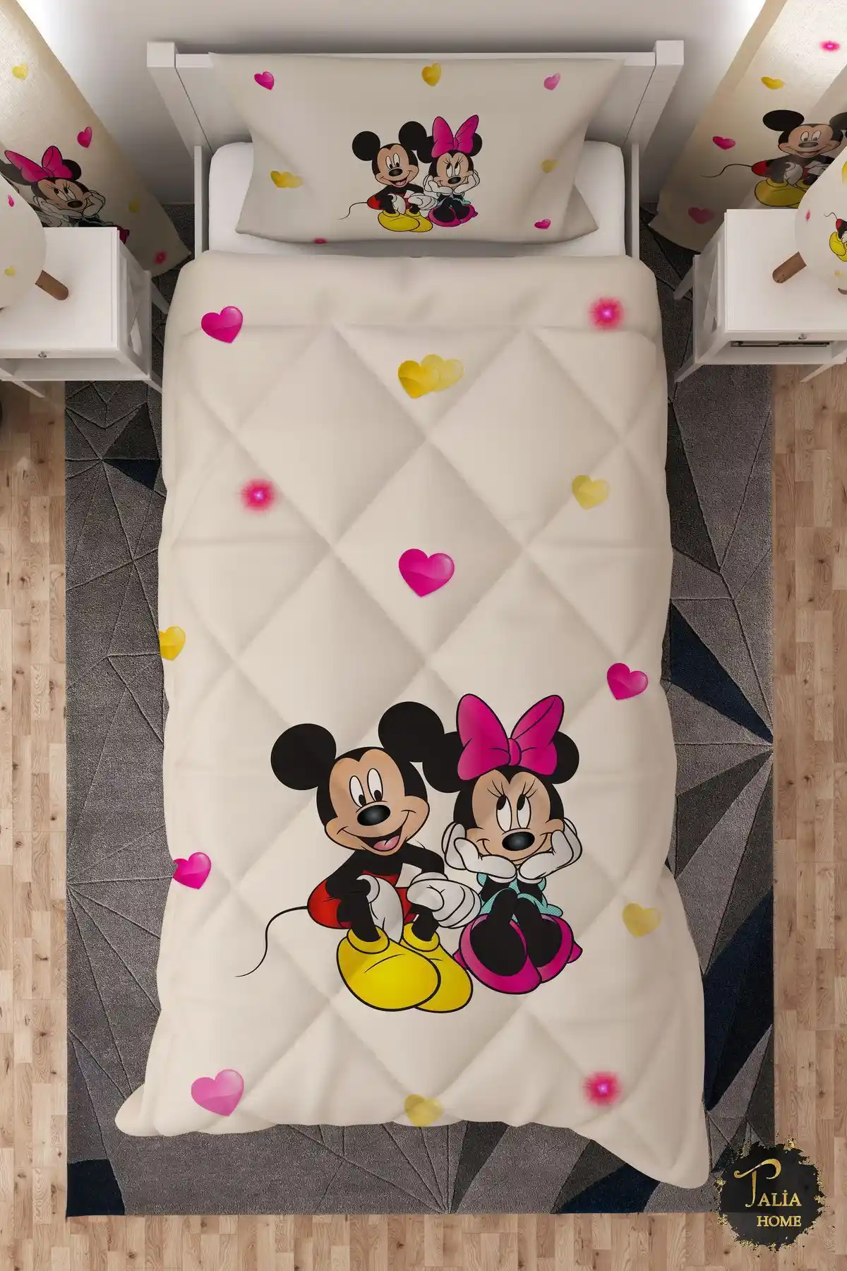 Mickey Mouse Temalı Uyku Setleri ile Çocuk Odalarına Eğlence ve Konfor Katın
