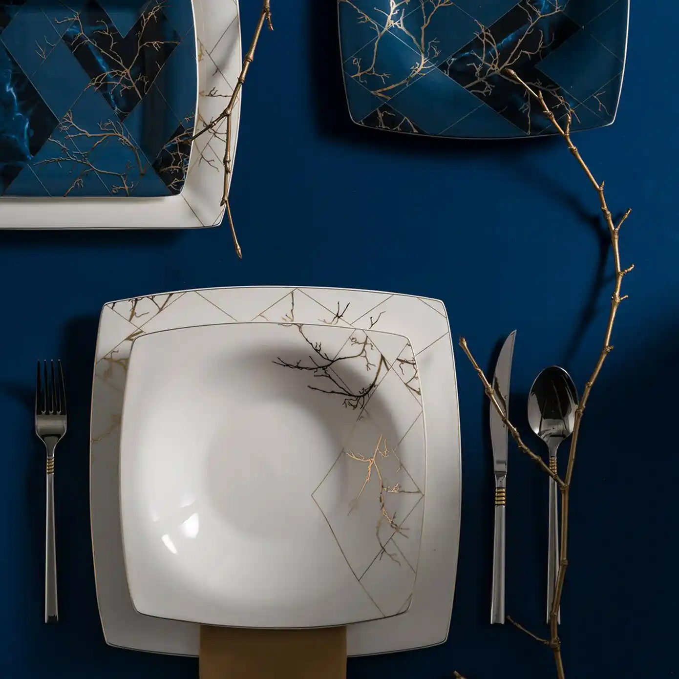 Midnight Yemek Takımıyla Modern ve Şık Dekorasyon Fikirleri ve Uyumlu Mekan Tasarımı