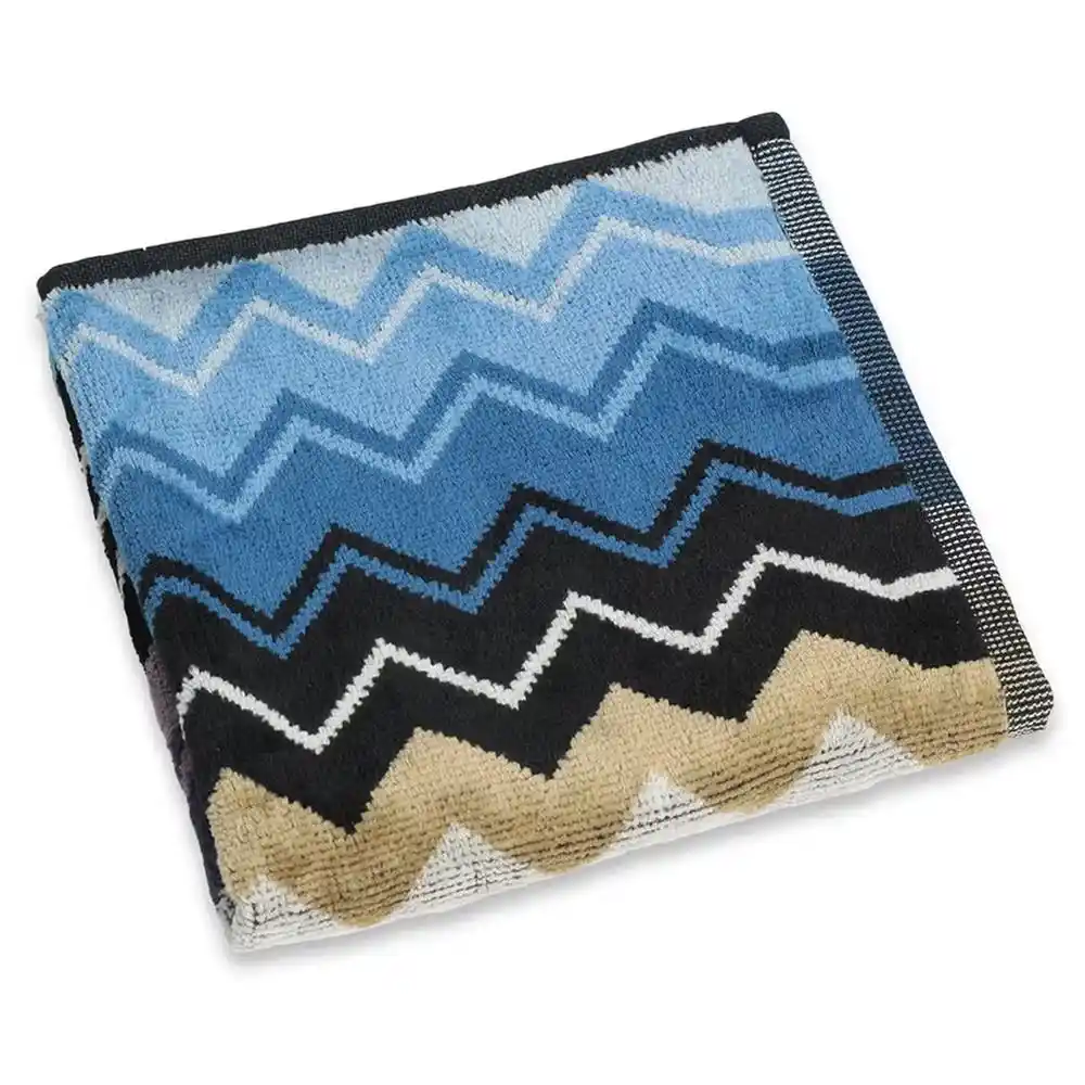 Mini El Havlusu ile Dekorasyonda Şıklık ve İşlevselliği Birleştiren Detaylar