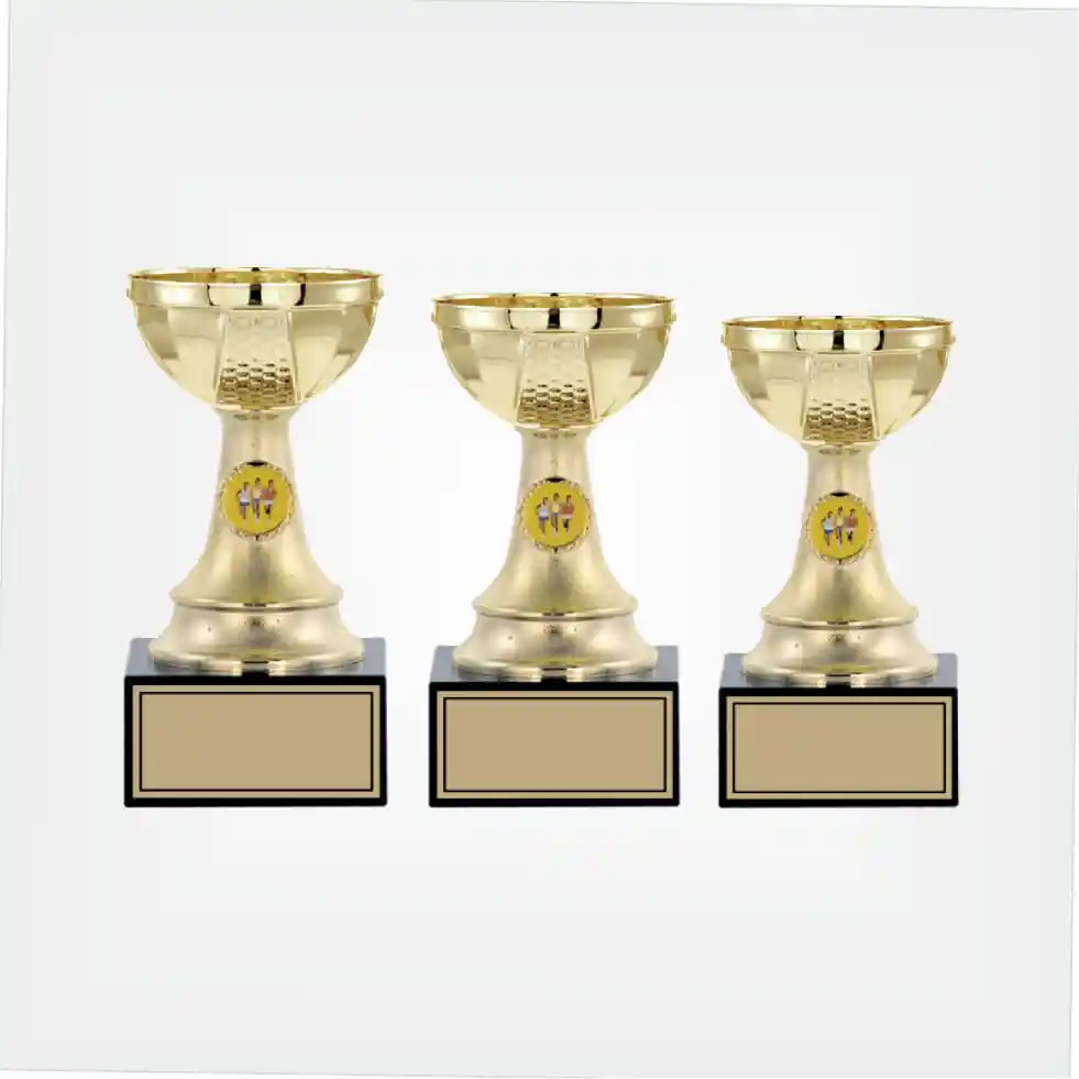 Mini Kupalar Dekorasyonda Zarif ve Pratik Çözümler Sunan Modern Aksesuarlar