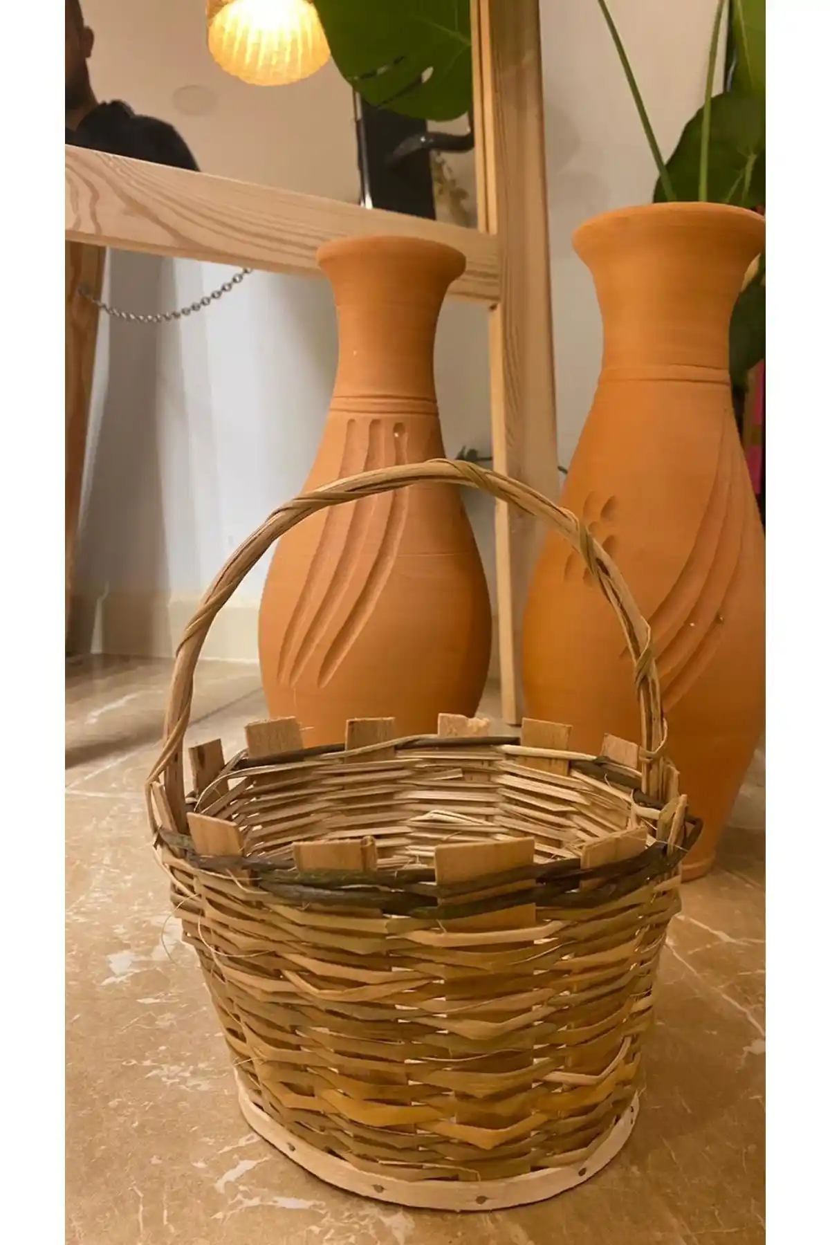 Minik Hasır Sepetlerle Doğal ve Şık Dekorasyon Çözümleri Sunan Trendler