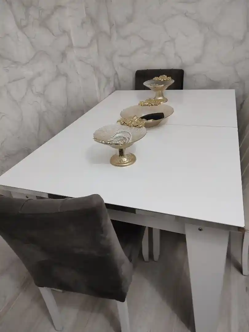 Misafir Odası Masası Seçerken Dikkat Edilmesi Gerekenler ve Trendler