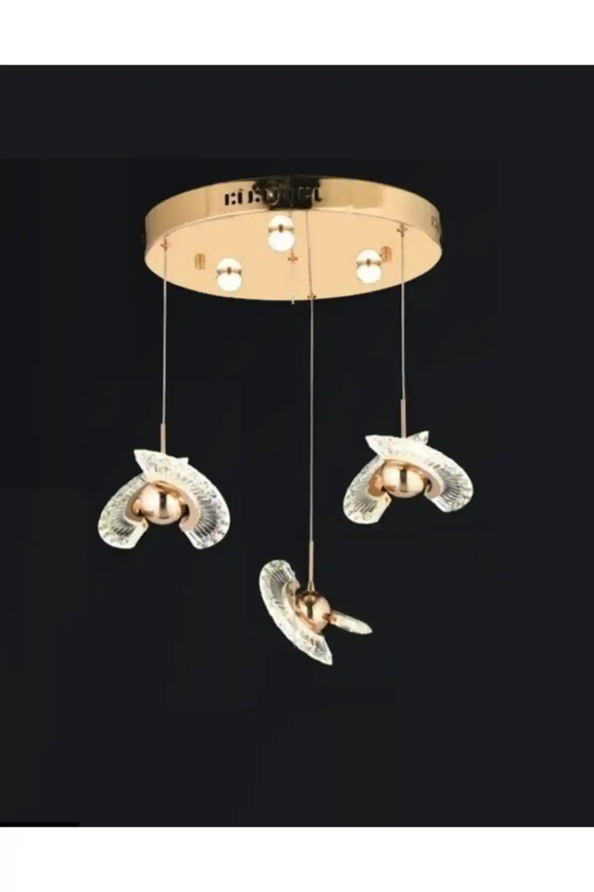 Modern Dekorasyon İçin Üçlü LED Avize Seçenekleri ve Dekorasyon İpuçları