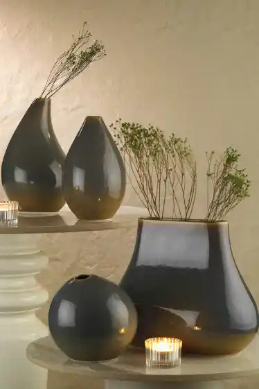 Modern Dekoratif Objeler ile Evinize Şıklık ve Fonksiyonellik Katmanın Yolları