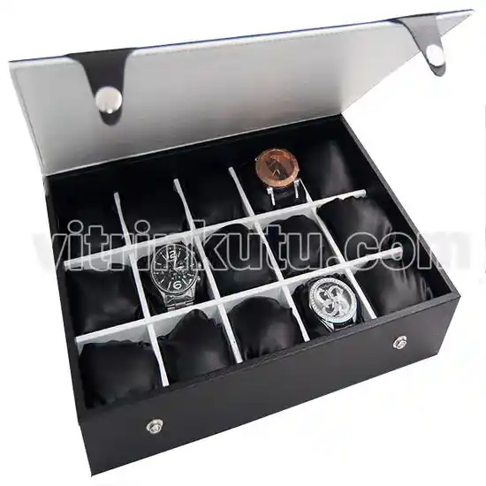 Modern ve Şık Çoklu Saat Kutuları ile Dekorasyonunuzu Yenileyin