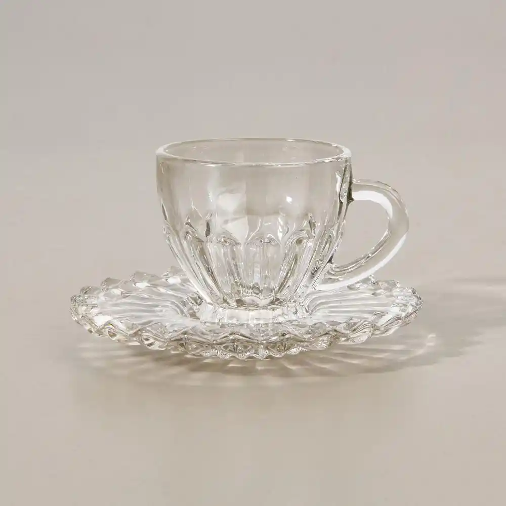 Modern ve Şık Şeffaf Kahve Fincanlarıyla Dekorasyonunuza Zarif Dokunuşlar Katın