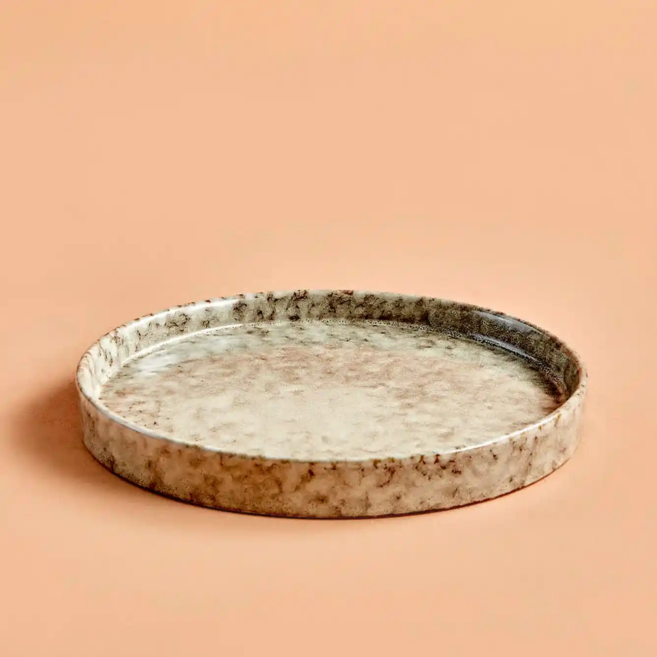 Mum Tabağı Dekorasyonda Şıklık ve Anlam Katmanın En Güzel Yolu