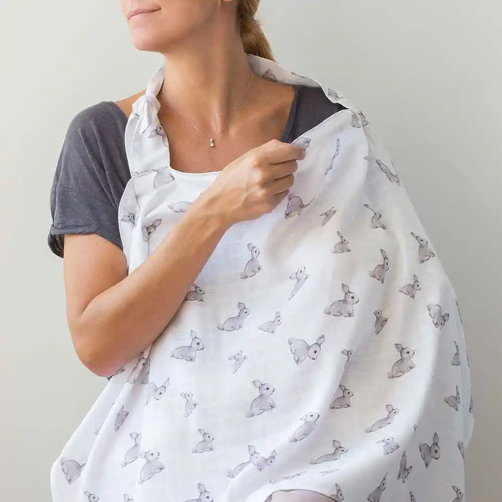 Müslin Emzirme Önlüğü: Fonksiyonel ve Dekoratif Seçeneklerle Emzirme Deneyimini Geliştirin