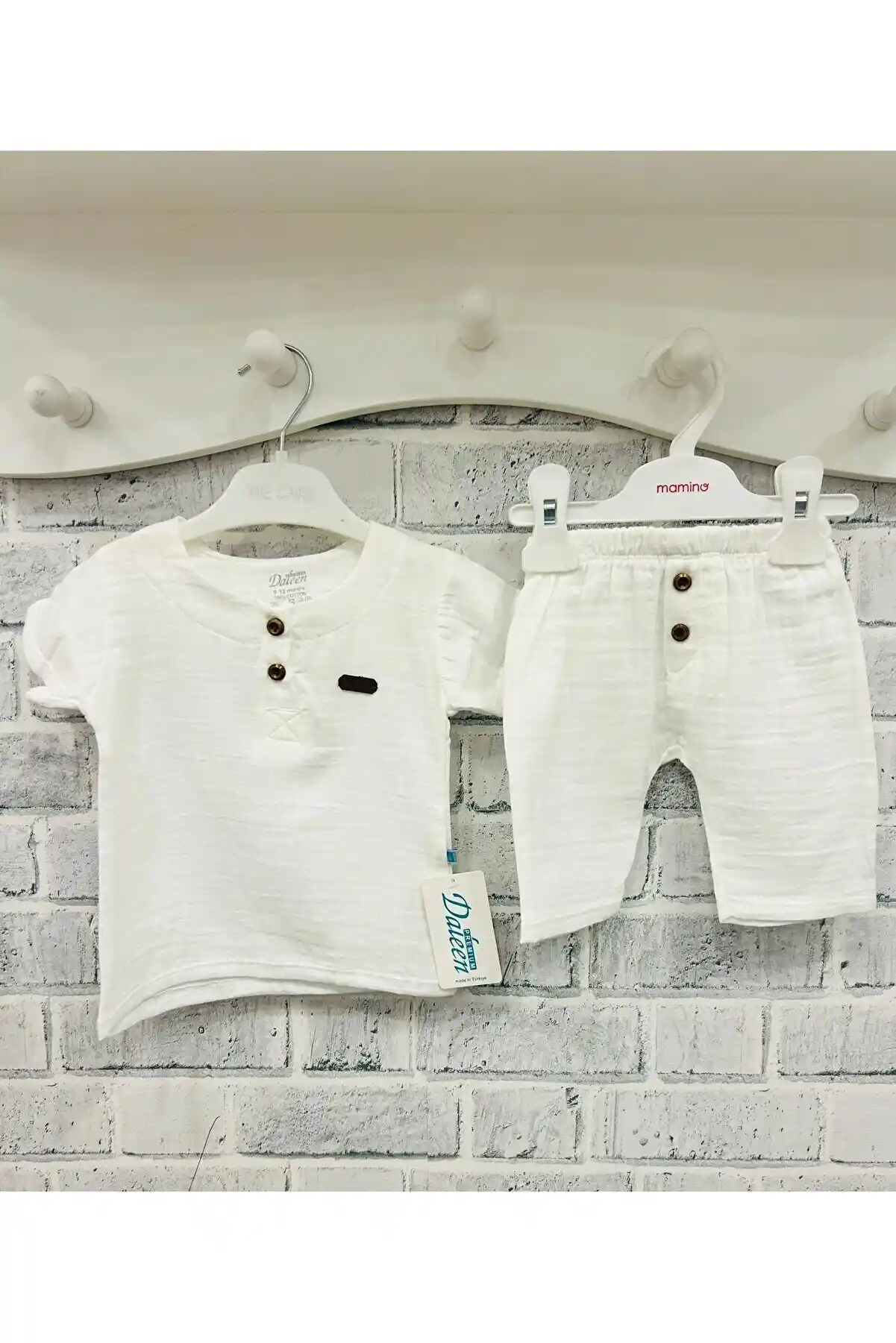 Müslin Kumaş ve Bebek Kıyafetleri: Doğallık ve Güvenli Dekorasyon Seçenekleri