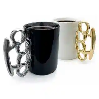 Muştalı Bardaklar: Dekorasyonda Şıklık ve Fonksiyonelliği Bir Arada Sunar