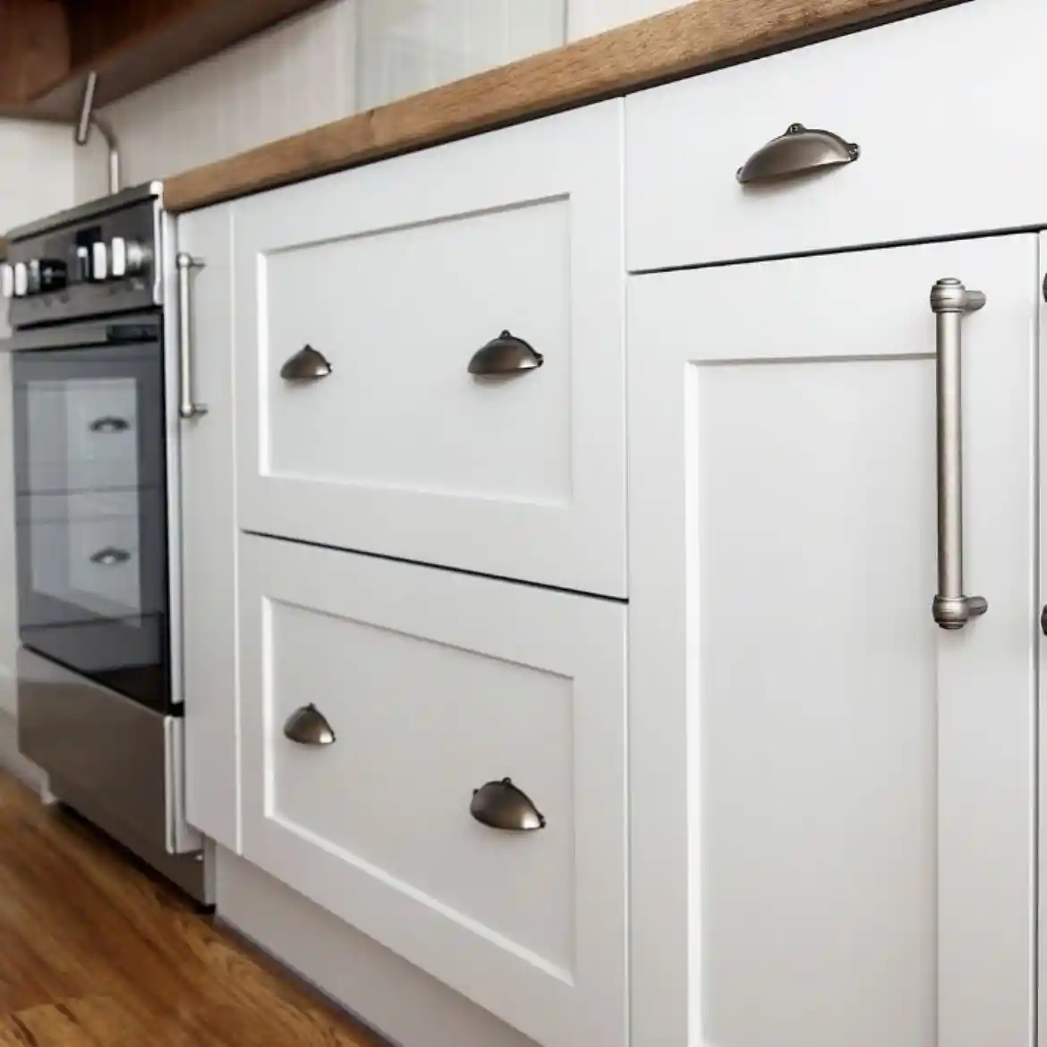 Mutfak Dekorasyonunda Kulp Seçimi: Estetik ve İşlevsellik İçin Pratik Rehber