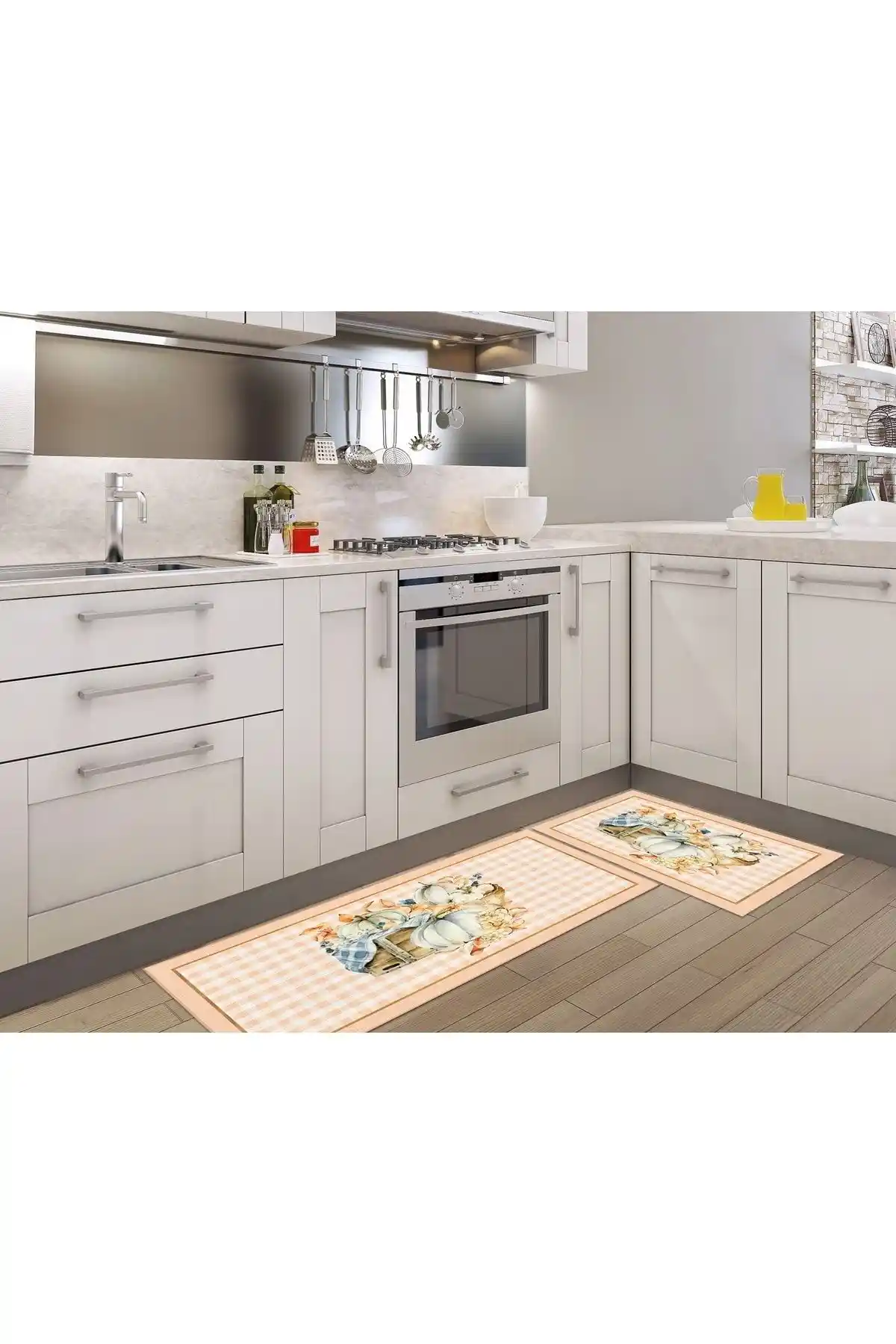 Mutfak Dekorasyonunu Tamamlayan Tezgah Önü Paspası Seçenekleri ve İpuçları