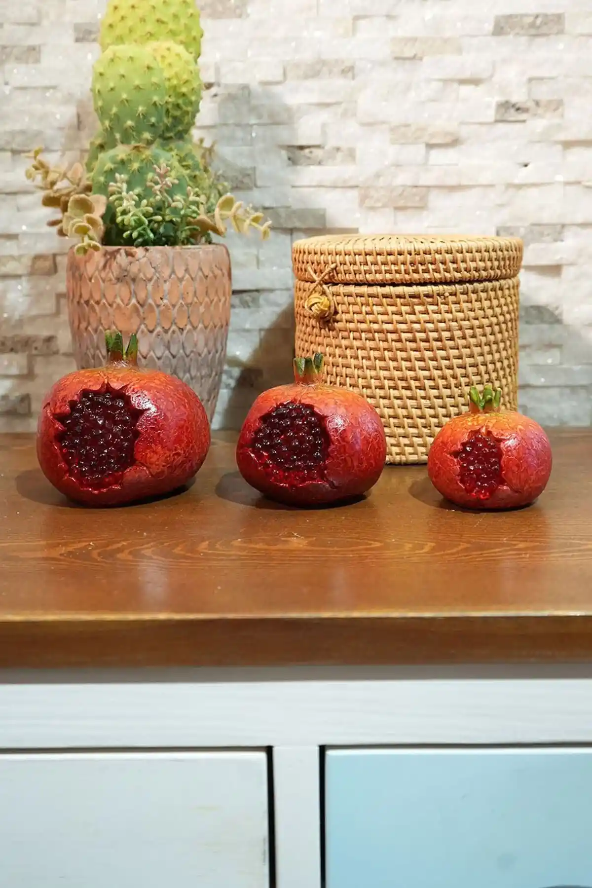 Nar Dekoratif Obje: Estetik ve Sembolik Anlamlar Taşıyan Dekorasyon Unsuru