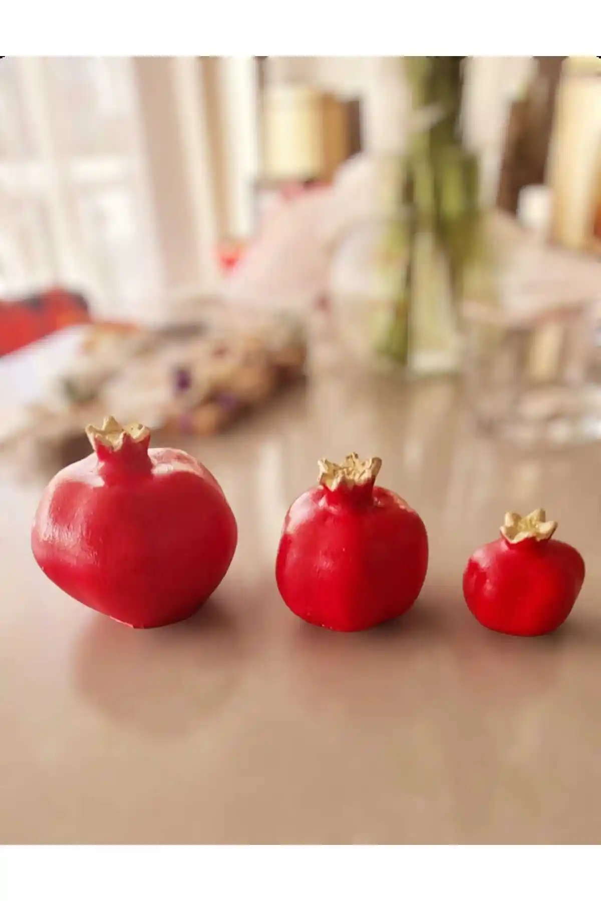 Nar Süsleri ile Doğal ve Zarif Dekorasyon Fikirleri ve Kullanım Alanları