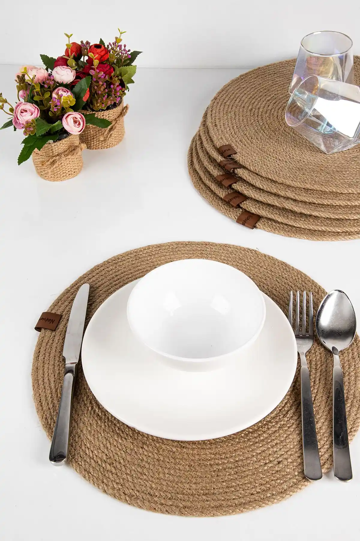 Naturalove Amerikan Servisleri ile Dekorasyonda Zarafet ve Fonksiyonellik Buluşması