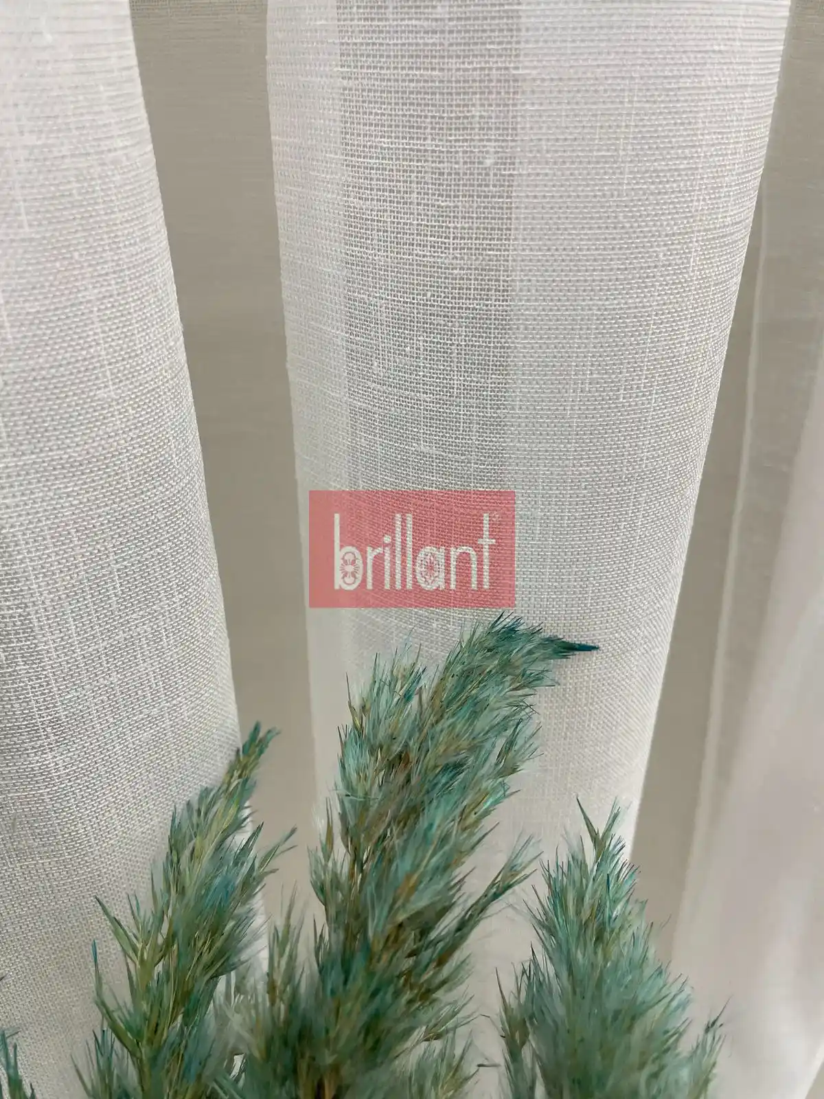 Natürel Keten Tül Perdeler ile Ev Dekorasyonunda Doğal ve Şık Bir Dokunuş