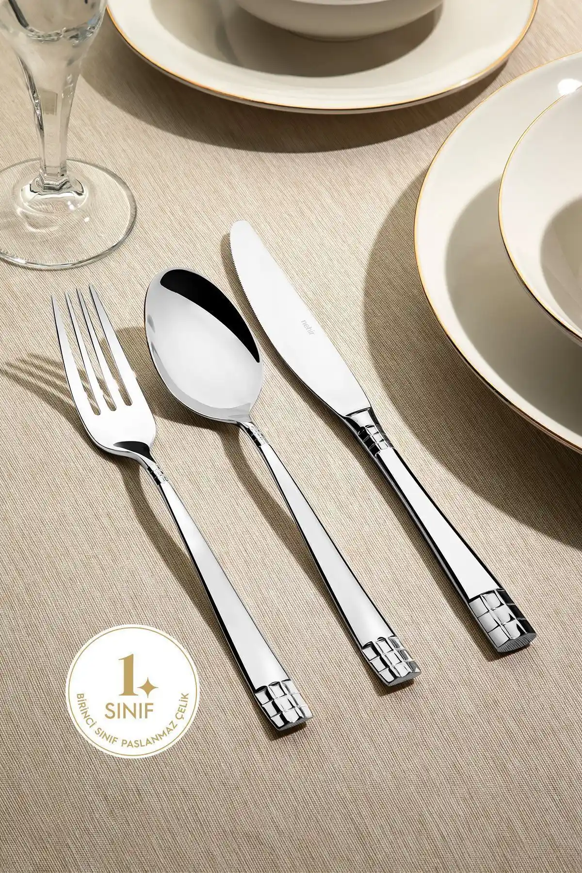 Nehir Ahşap Çatal Kaşık Takımları ile Dekorasyonda Sıcak ve Doğal Atmosfer Yaratın