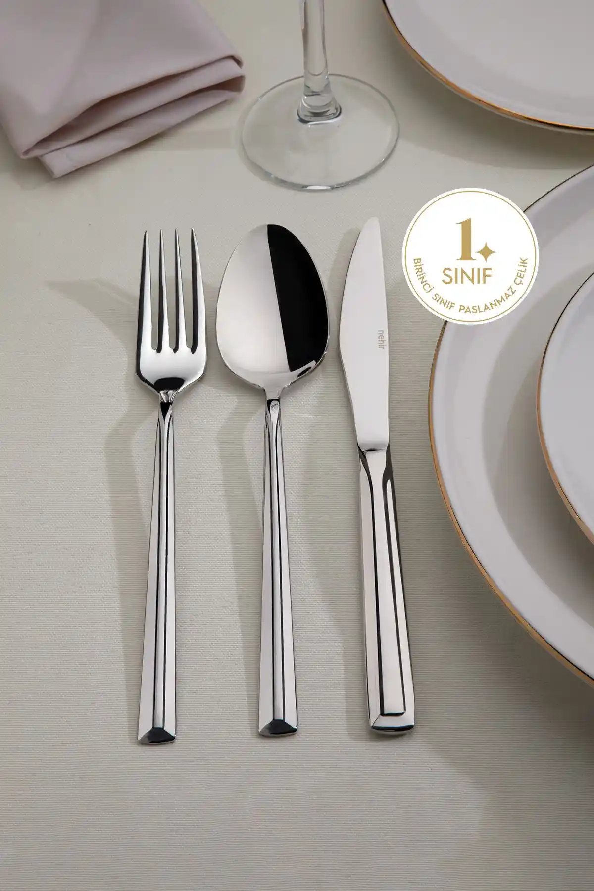 Nehir Milano Çatal Kaşık Takımı ile Sofralarınıza Şıklık Katın ve Dekorasyonunuzu Tamamlayın