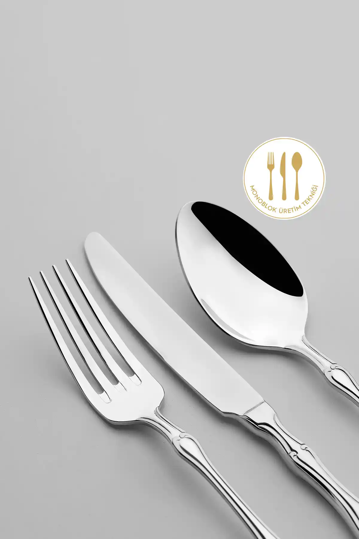 Nehir Temalı Çatal Kaşık Setleri: Dekorasyonda Zarafet ve Fonksiyonellik