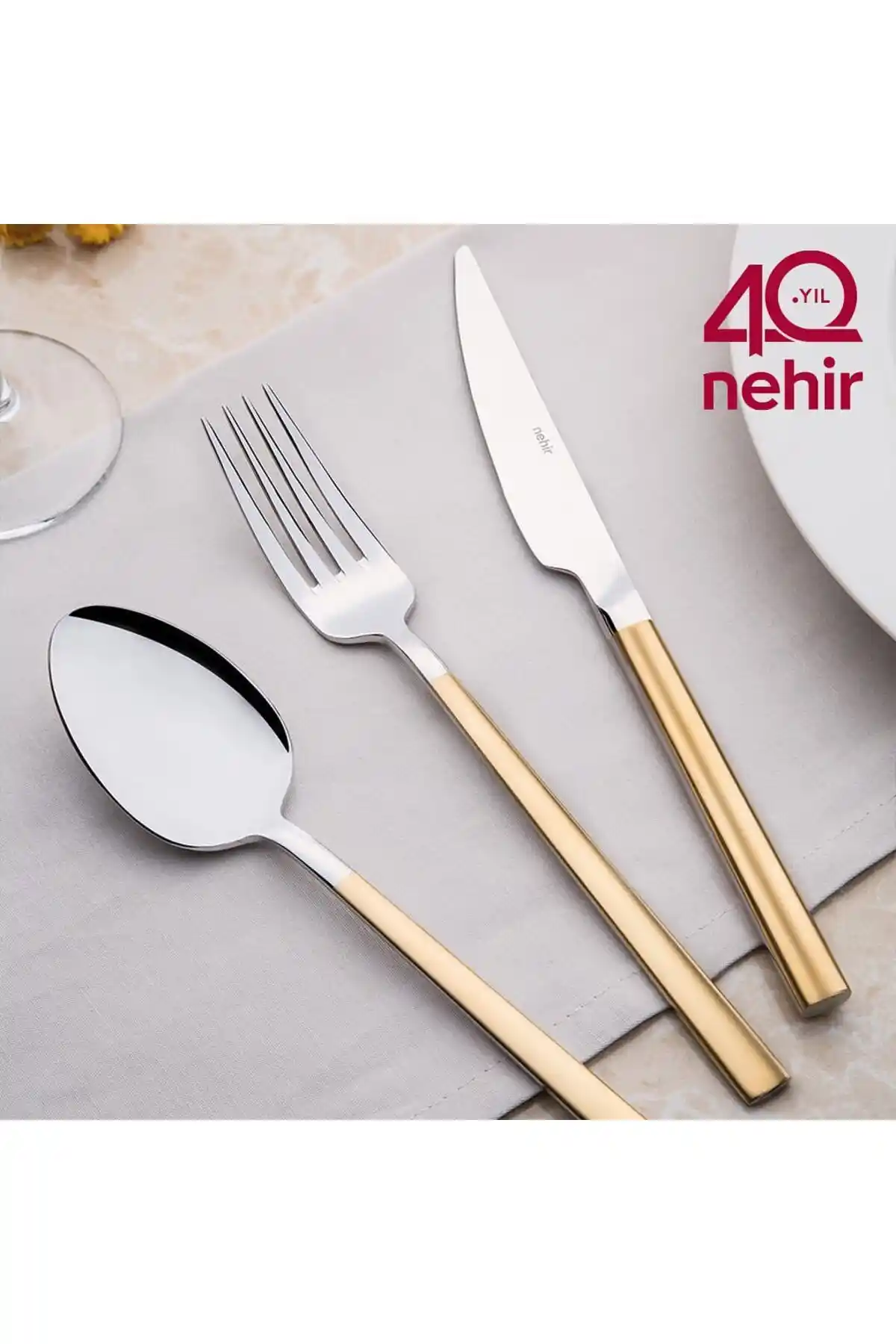 Nehir Temalı Kaşık Bıçak Çatal Takımıyla Dekorasyonda Şıklık ve İşlevsellik Sağlama