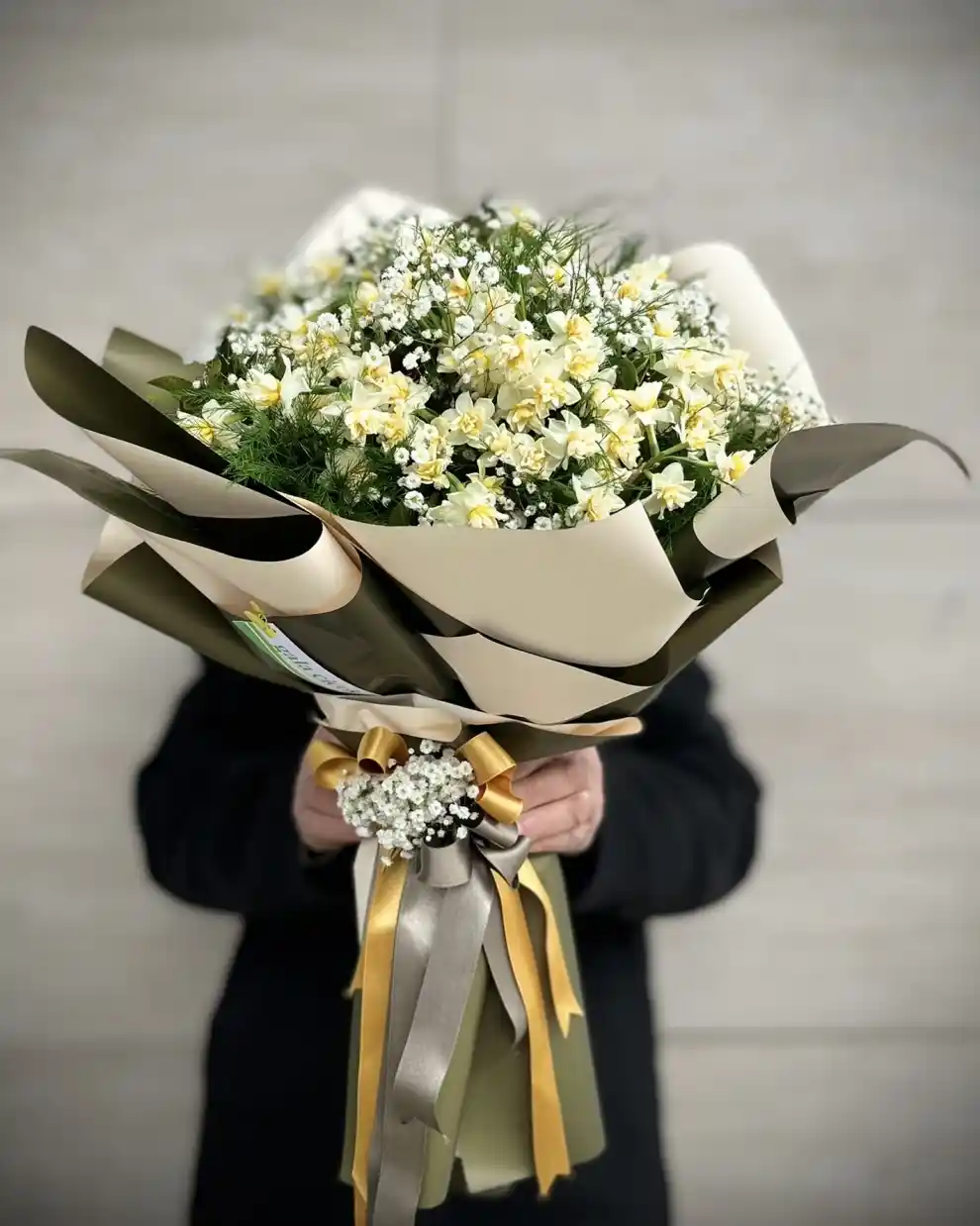 Nergis Buketleriyle Dekorasyonda Ferah ve Zarif Bir Dokunuş Yaratın