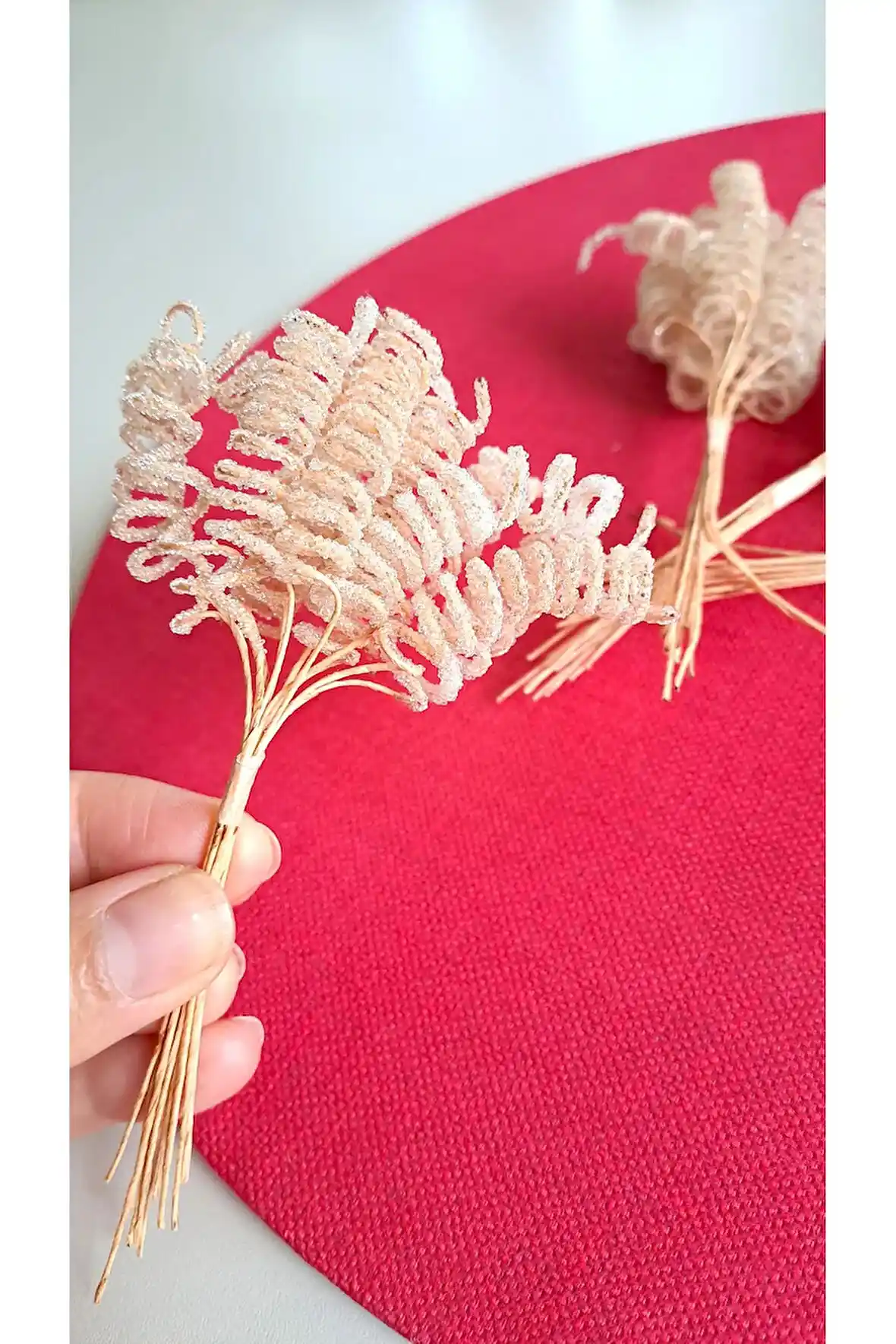 Nikah Süsleri ve Dekorasyonlarıyla Unutulmaz Bir Düğün Atmosferi Yaratma Rehberi