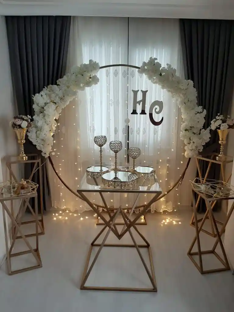 Nişan Dekorasyonunda Malzemeler ve Güncel Trendler Hakkında Detaylı Bilgi