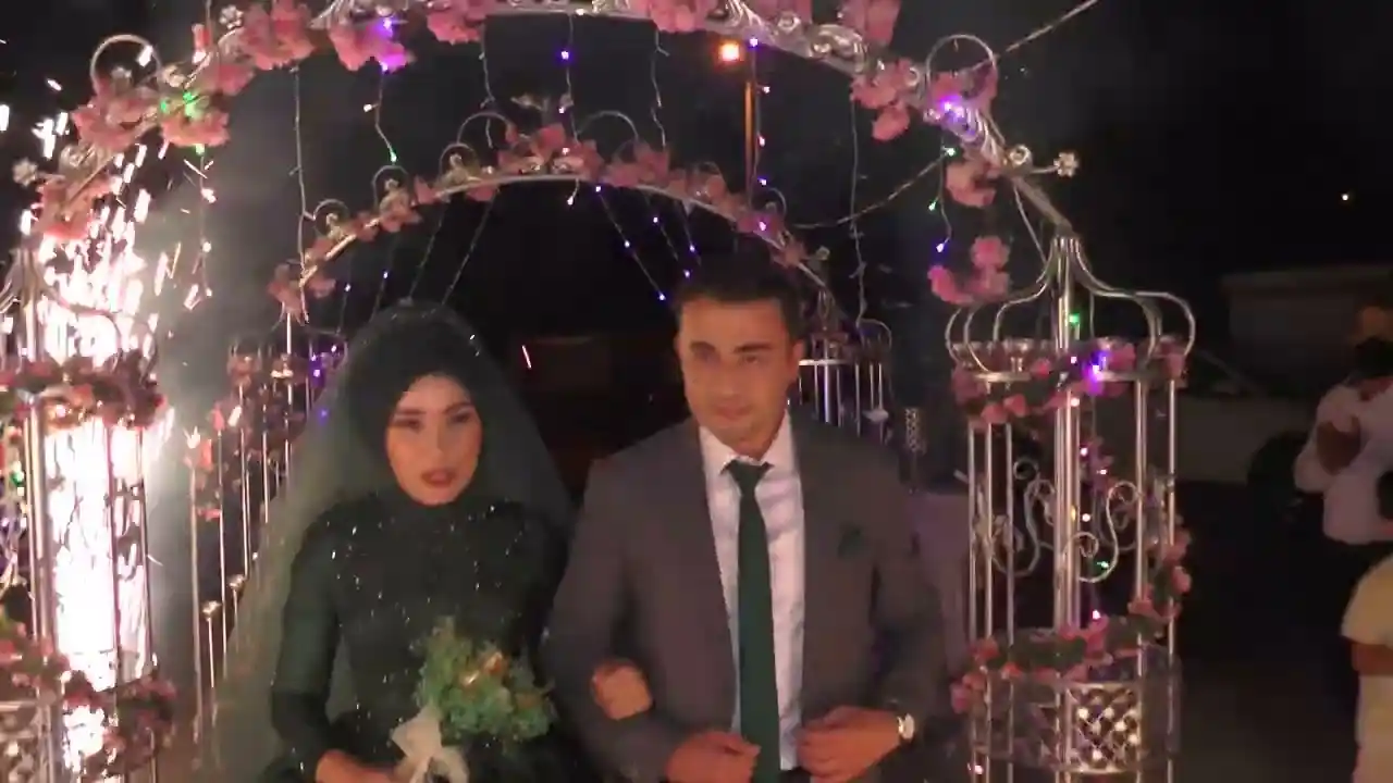 Nişan Giriş Müziği ve Dekorasyonun Uyumu: Atmosfer ve Temalar Üzerine Rehber