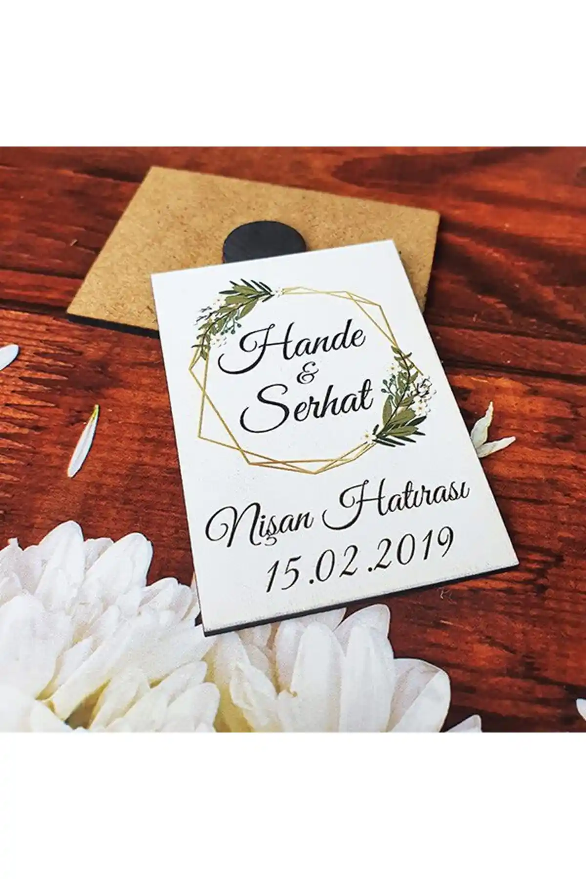 Nişan Magnetleri ve Dekorasyonda Rolü Fiyatları ve Tasarım Seçenekleri