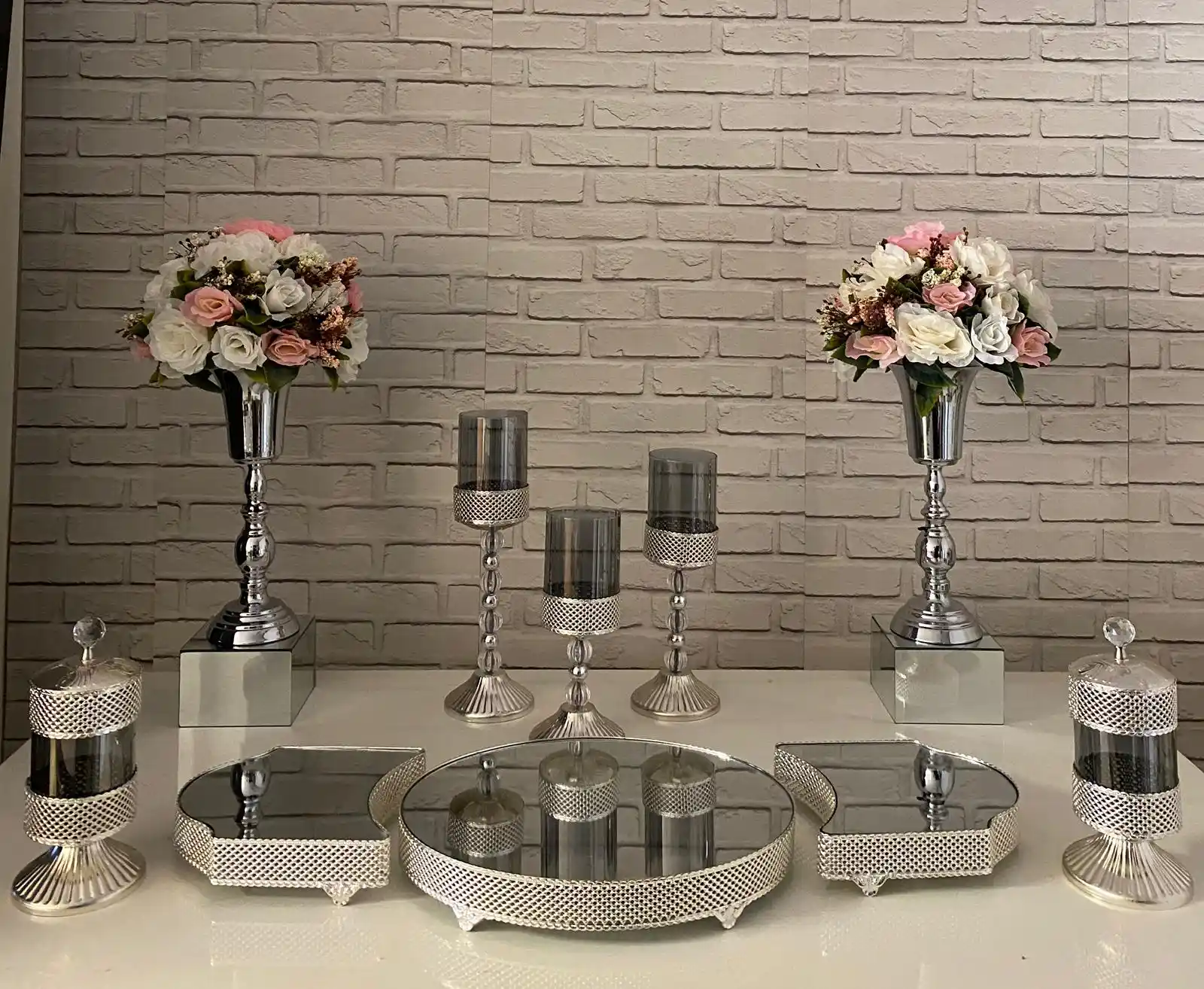 Nişan Tepsisi Süsleme Malzemeleri ve Estetik Detaylar Hakkında Rehber