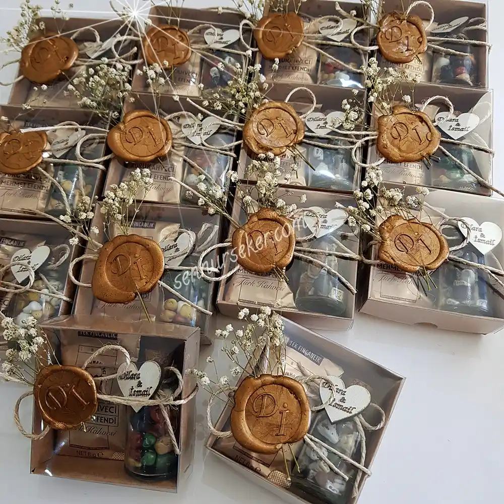 Nişan ve Kahve Hediyelikleriyle Dekorasyonda Zarif Detaylar ve Trendler