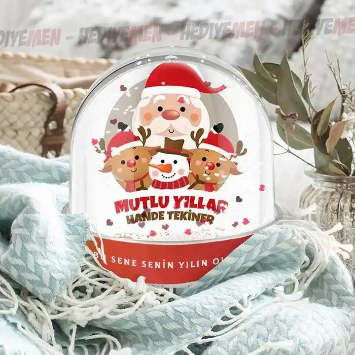 Noel Baba Kar Küresi ile Evinize Büyülü ve Sıcak Bir Atmosfer Katın