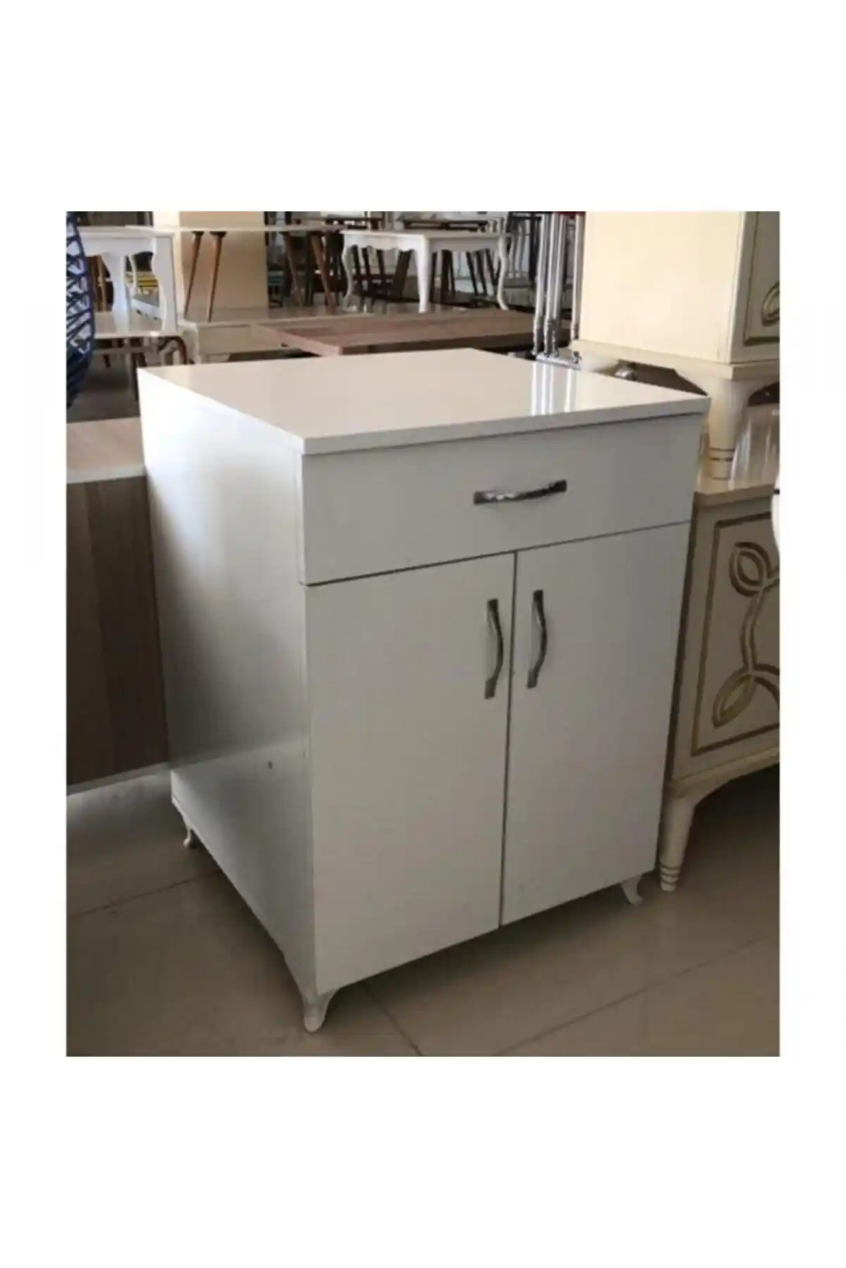 Ocak Altı Dolapları: Modern ve Fonksiyonel Tasarımlarla Mutfak Dekorasyonunu Yenile