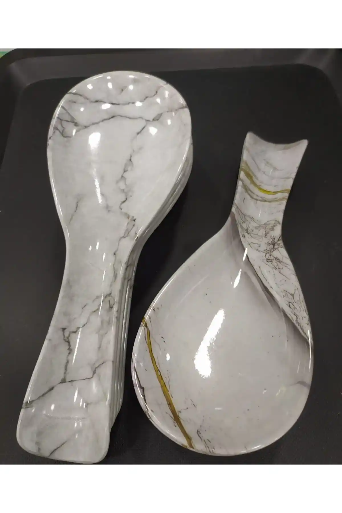 Ocak Yanı Kaşıklık Seçenekleri: Fonksiyonellik ve Şıklık Sunan Mutfak Çözümleri