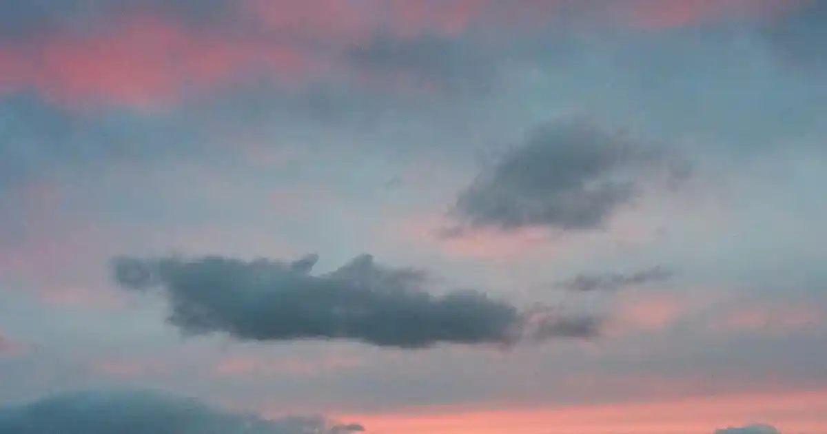 Oda Dekorasyon Ürünleri ile Evinize Şıklık Katmanın Yolları ve Trendler