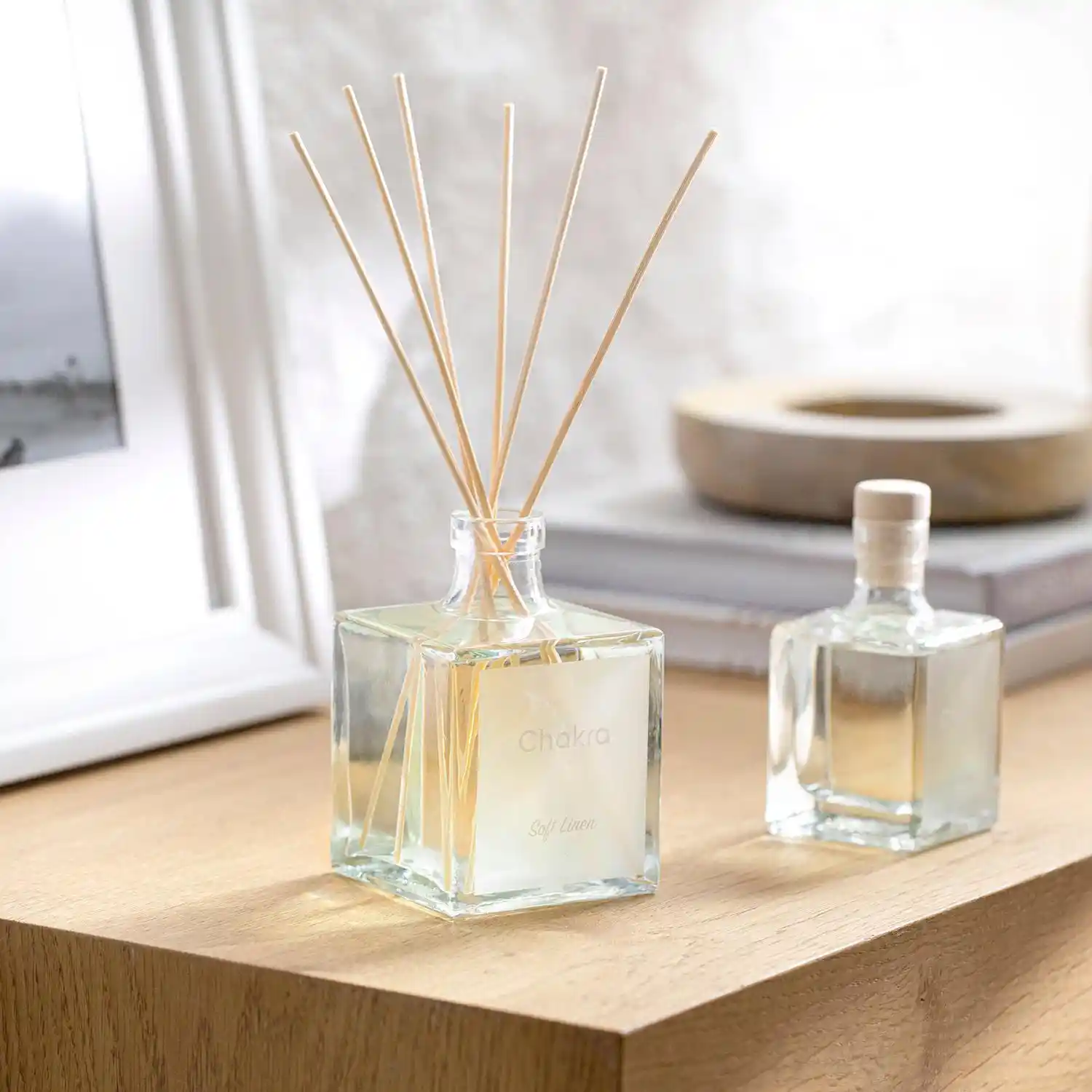 Oda Kokusu Çubuklarıyla Dekorasyonun Zarif Detayları ve Kullanım İpuçları