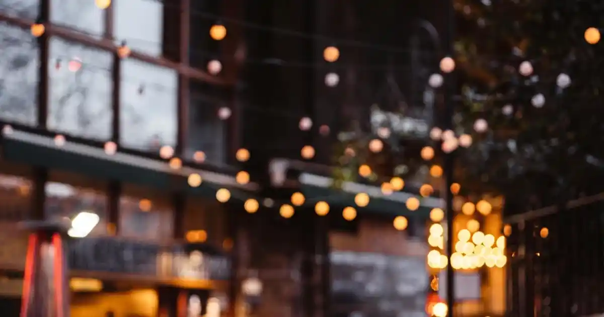 Öğretmen Sandalyesi Dekorasyonda İşlevsellik ve Estetiğin Buluşması