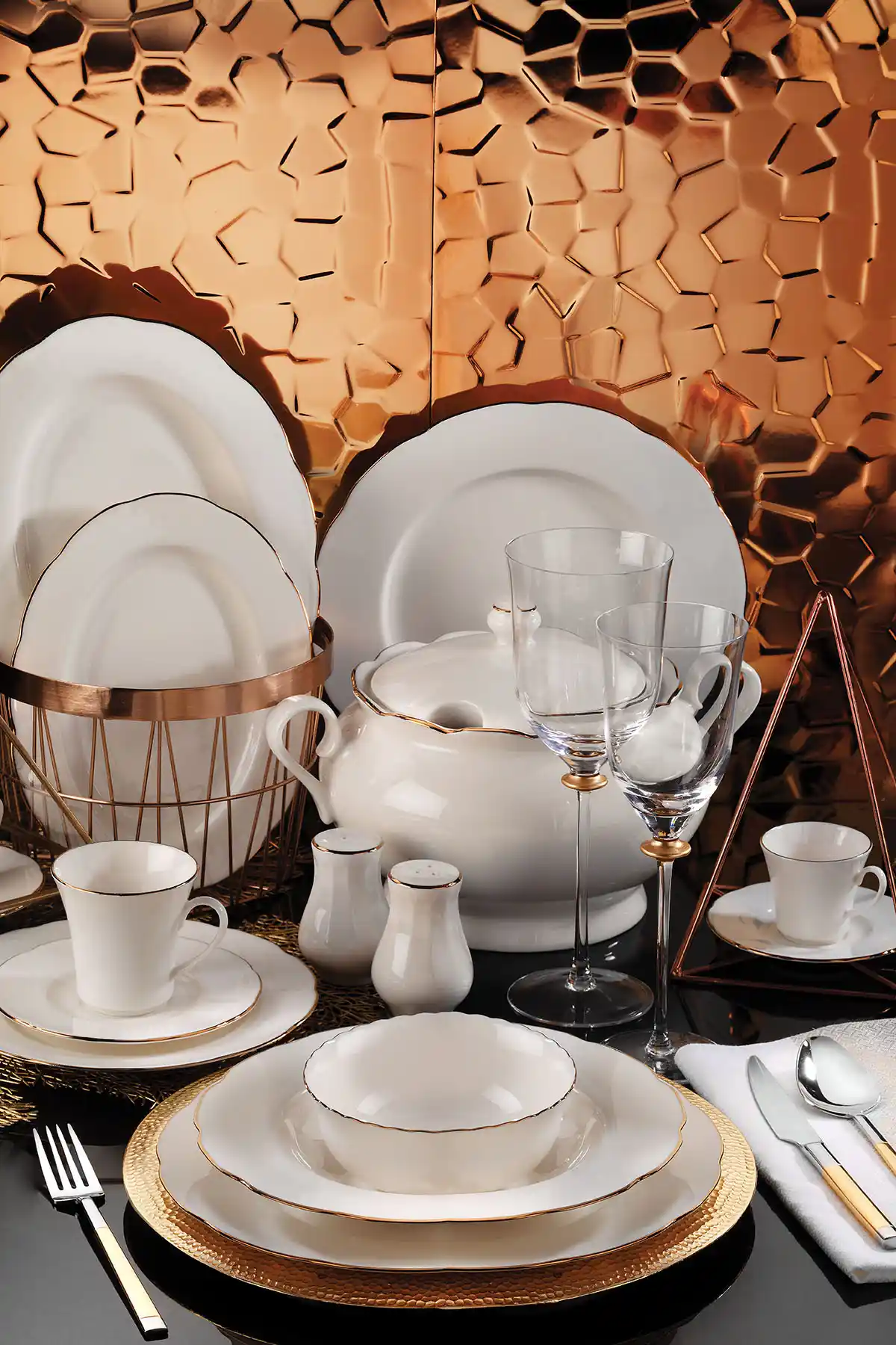 Olympos Yemek Takımı ile Şık ve Fonksiyonel Sofralar Yaratma Rehberi