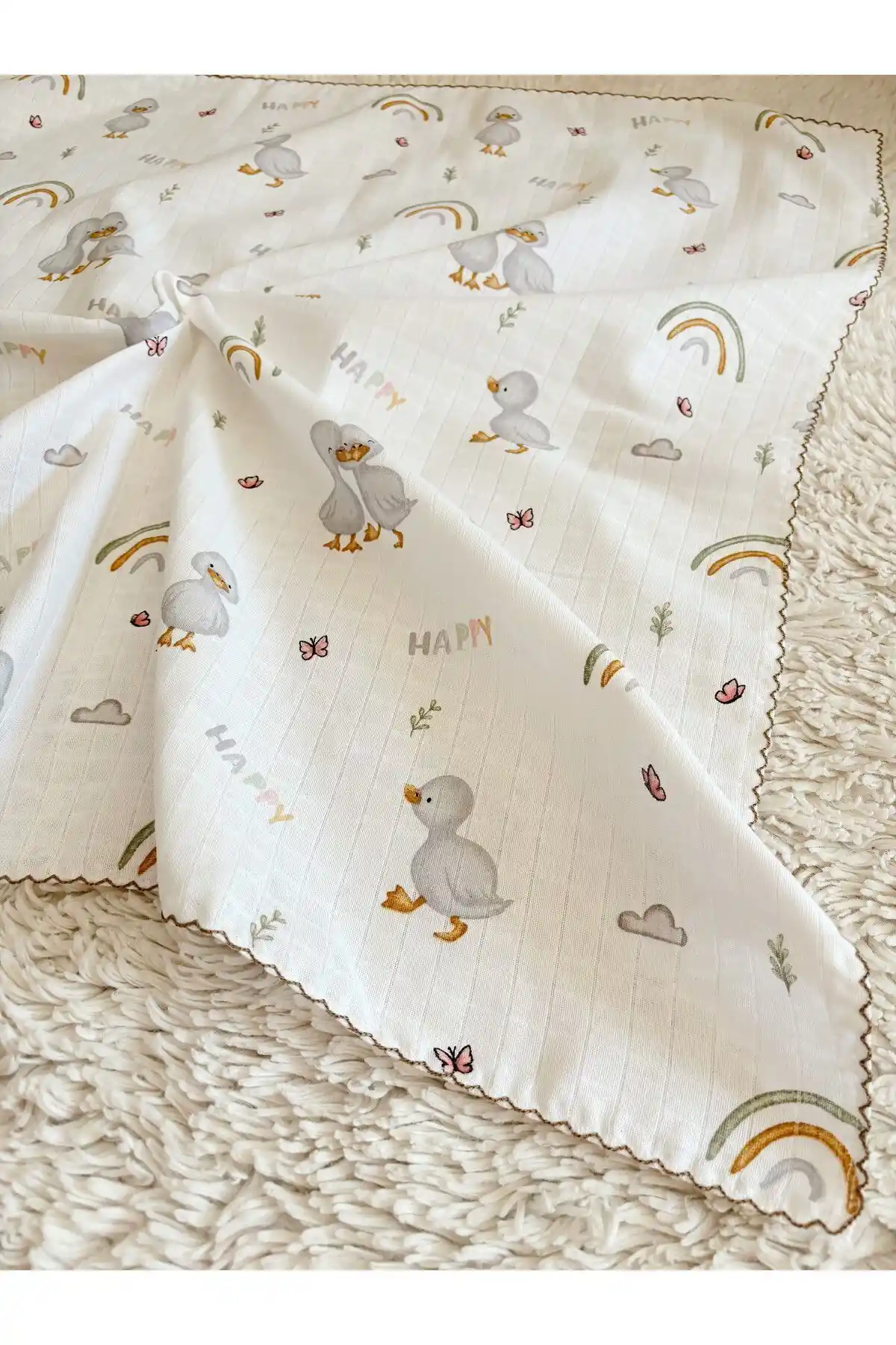 Ördek Battaniyesi ile Dekorasyonda Sıcaklık ve Şıklık Yaratmanın Yolları