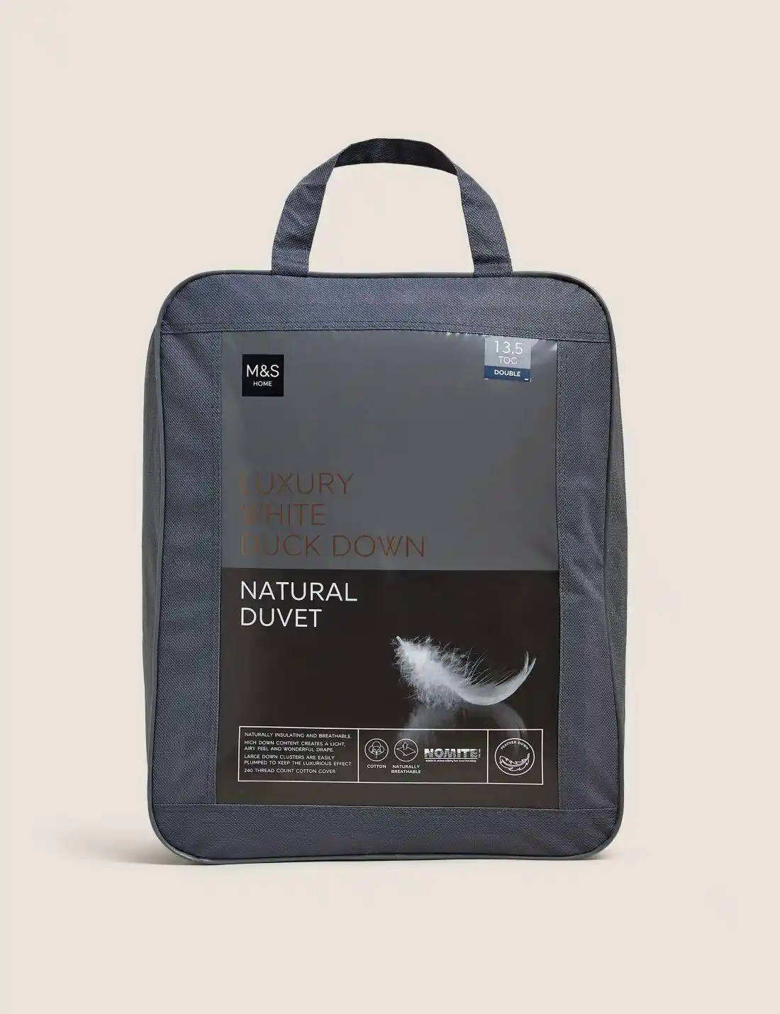 Ördek Tüyü Yorgan ile Dekorasyonda Doğal Şıklık ve Konforun Yükselişi