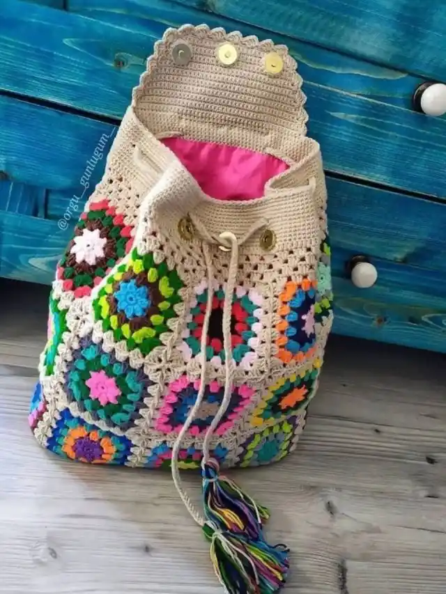 Örgü Çanta Modelleriyle Dekorasyonda Zarif ve Sıcak Dokunuşlar Yapın