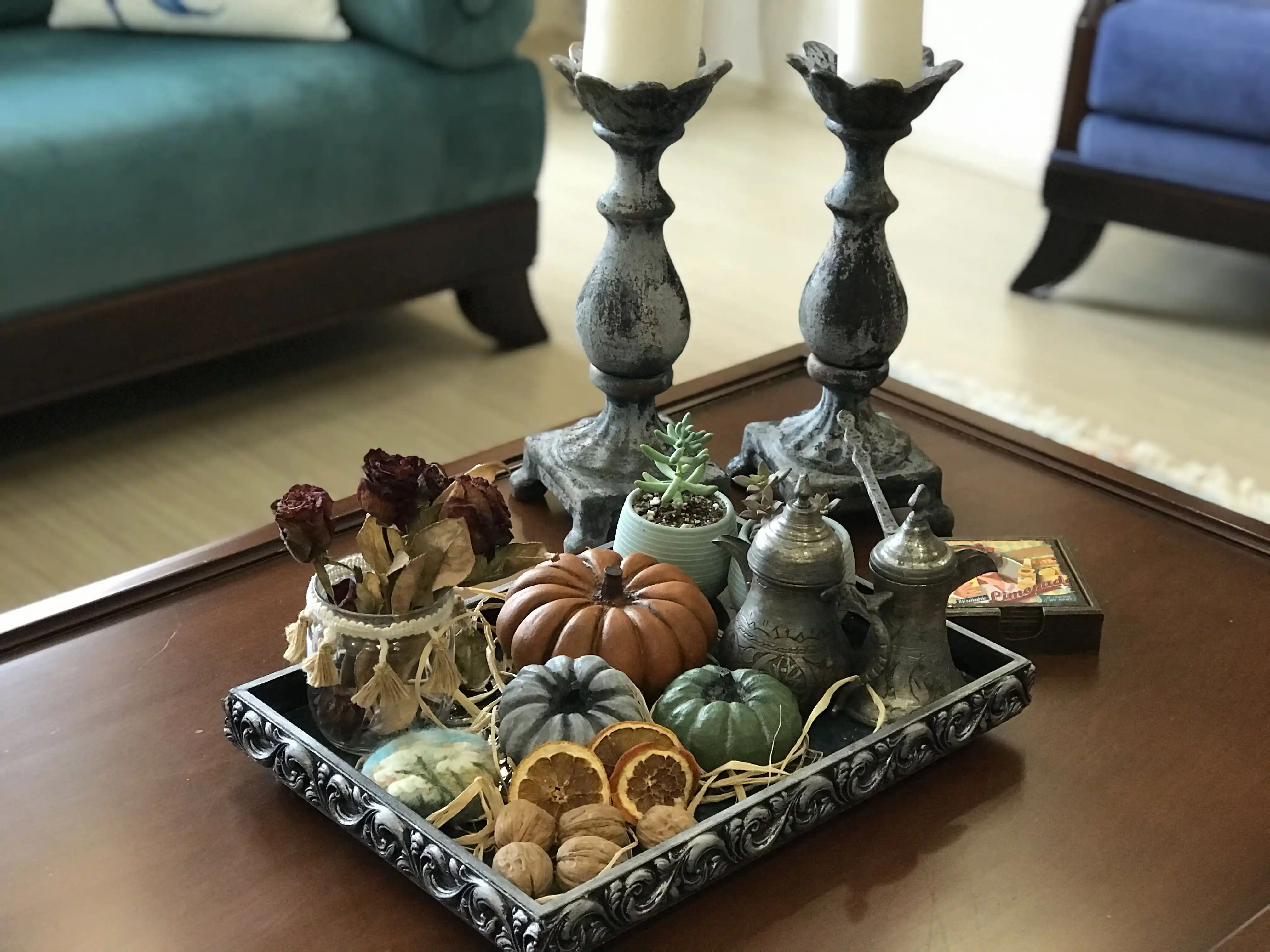 Orta Sehpa Süsleriyle Ev Dekorasyonunu Şıklık ve Sıcaklıkla Zenginleştirin